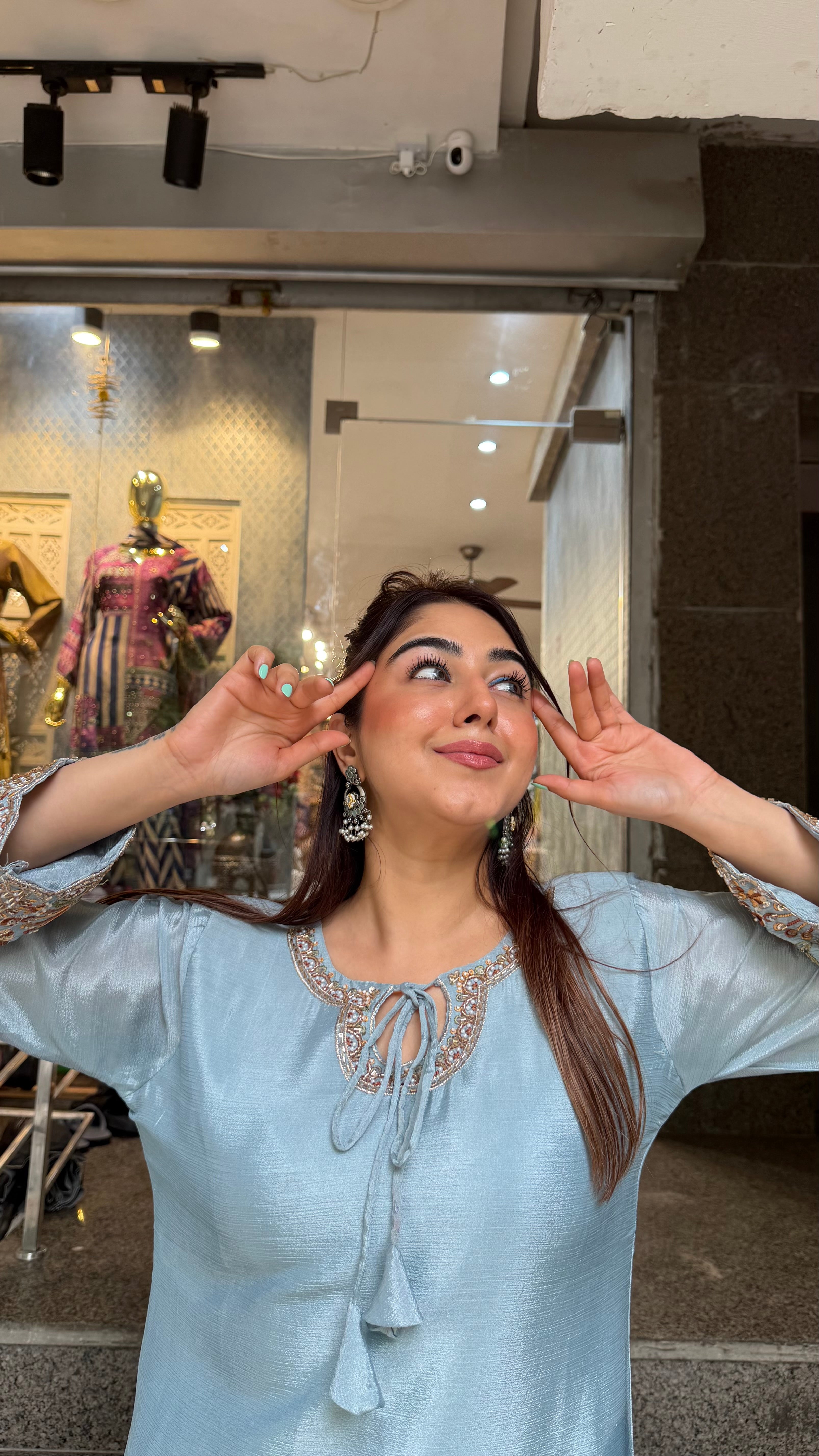 The Noori farshi set