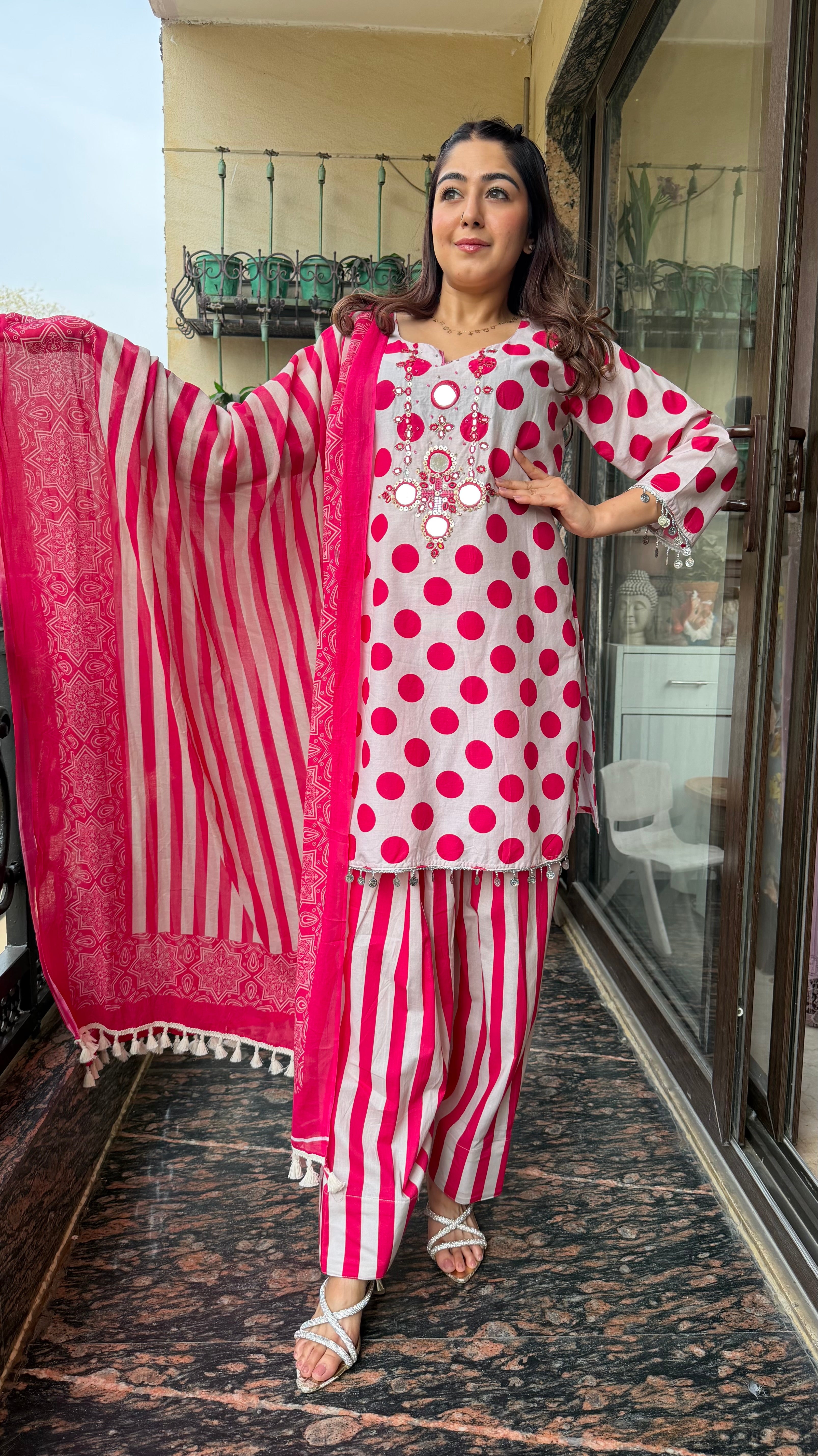 The aisha farshi set