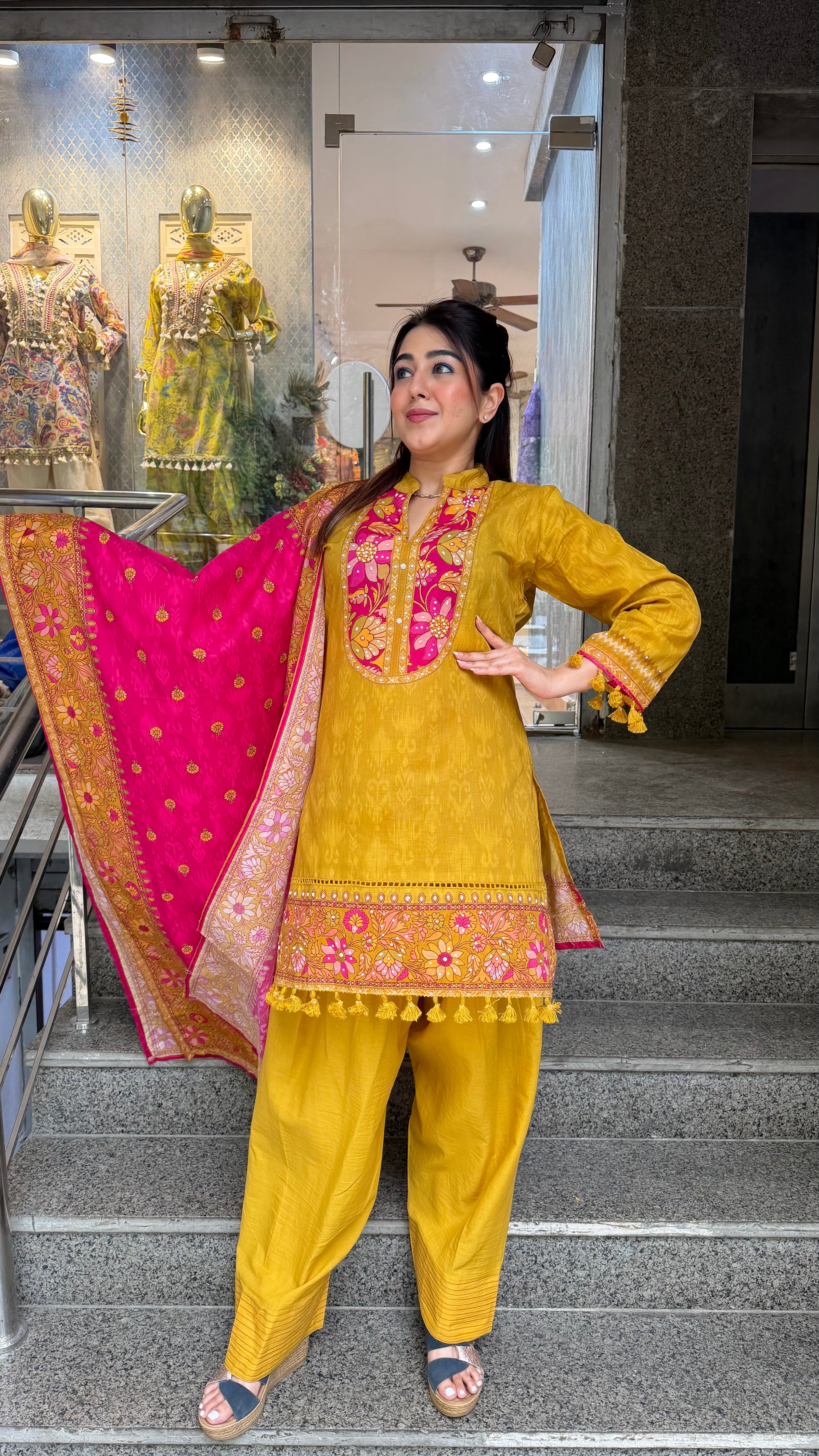 The Pushpa Farshi