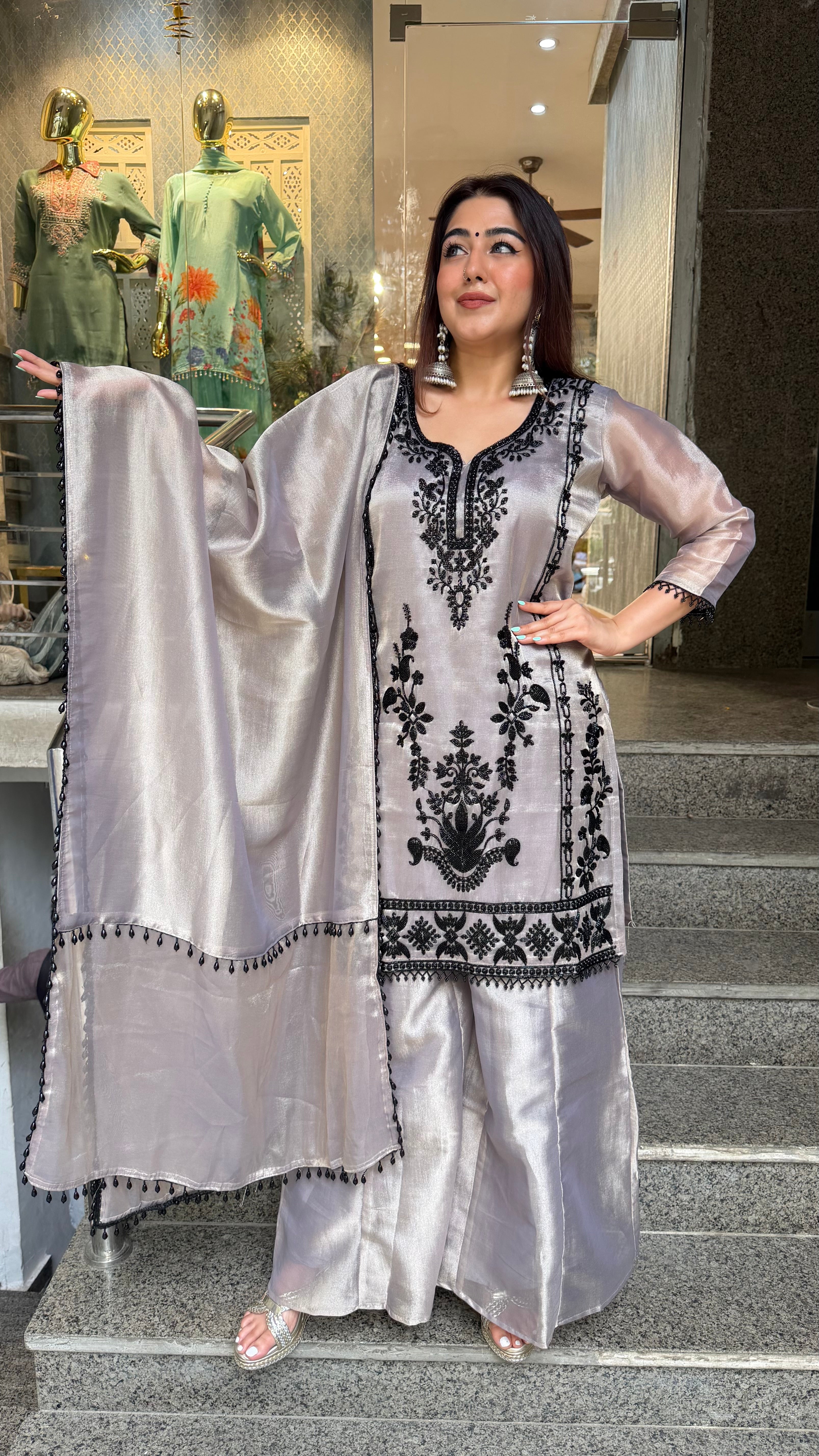 THE PAKIZA  SARARA SET