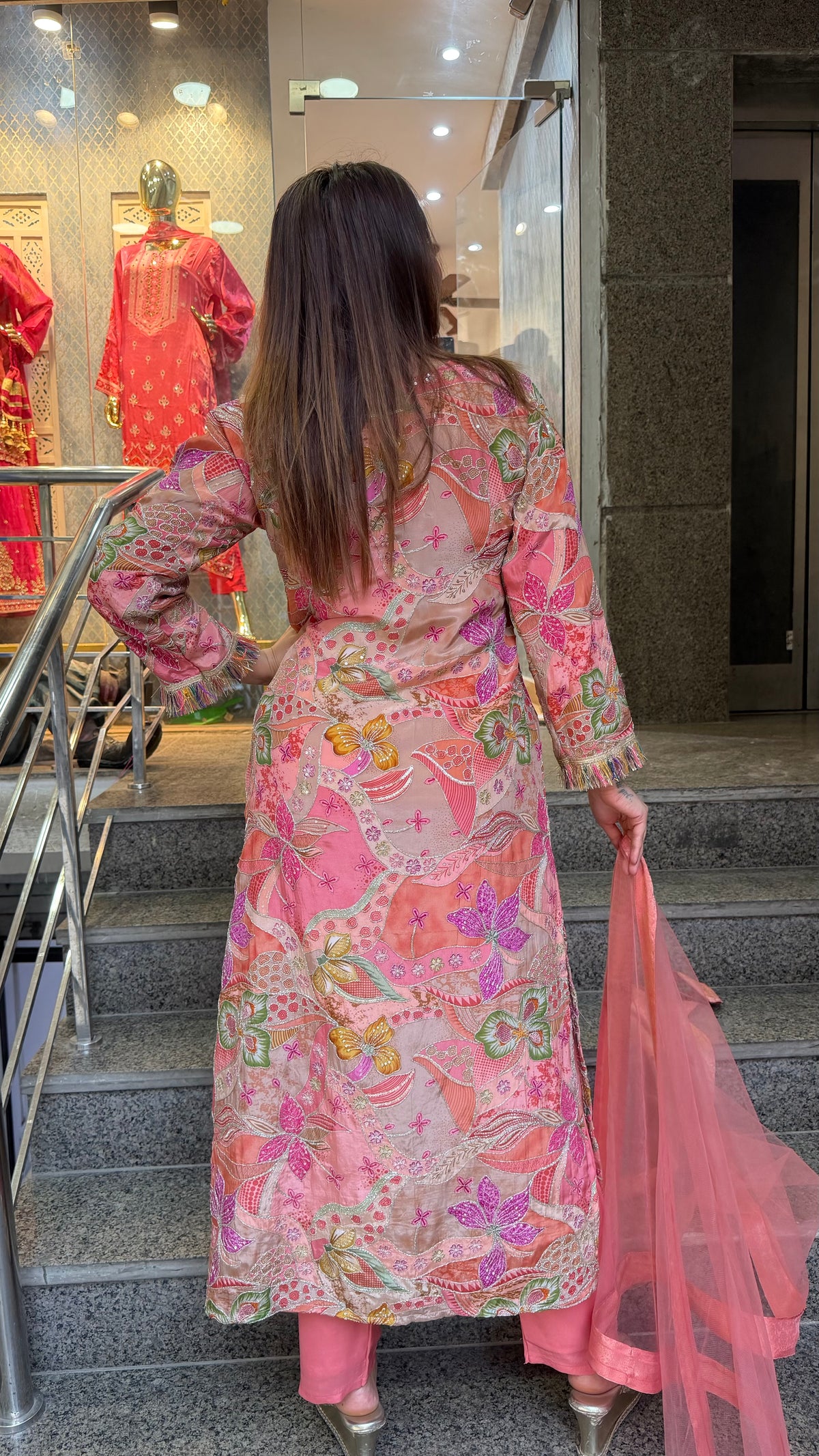 THE JUGNI SUIT