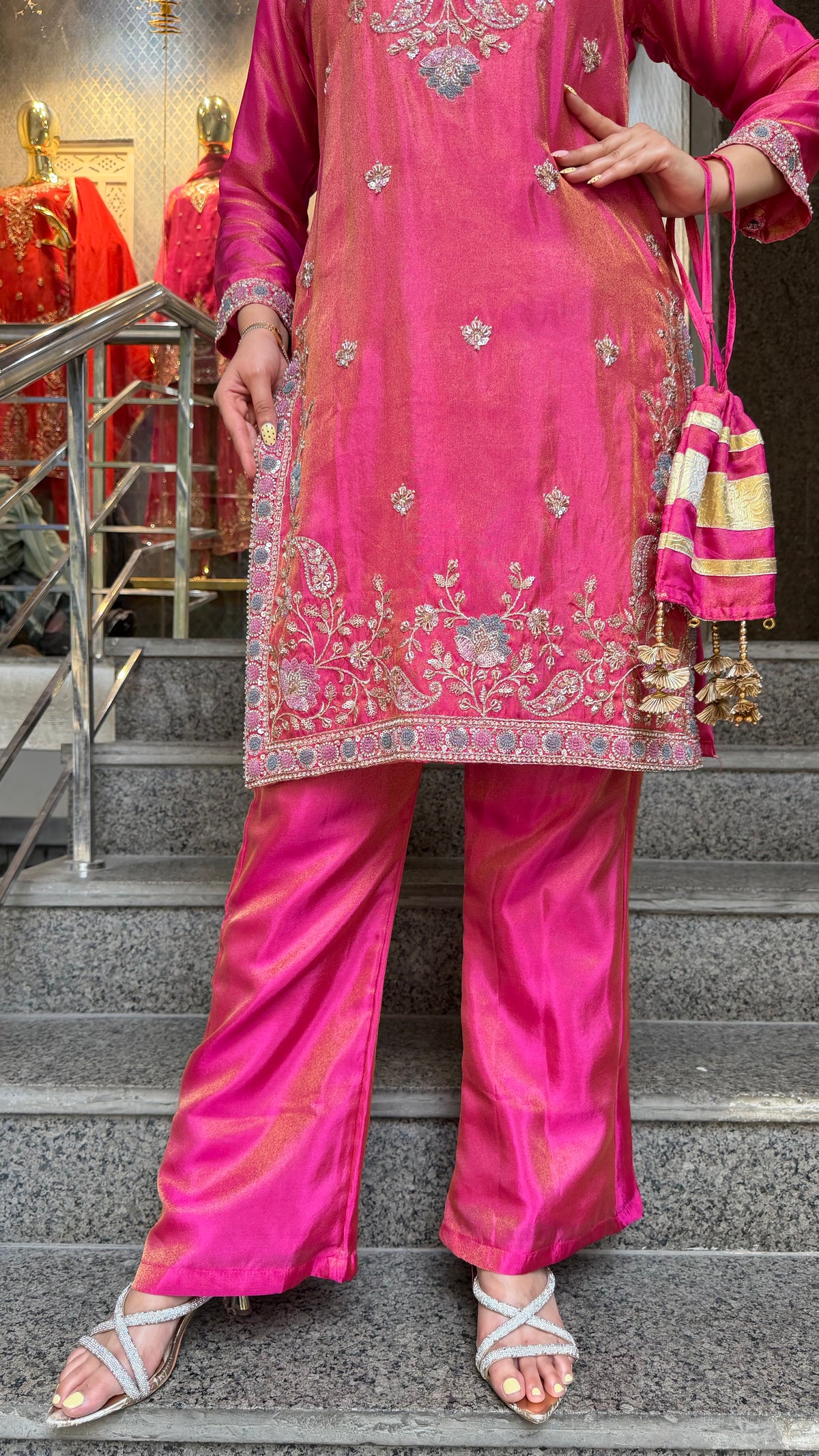 THE RAJJOO SET