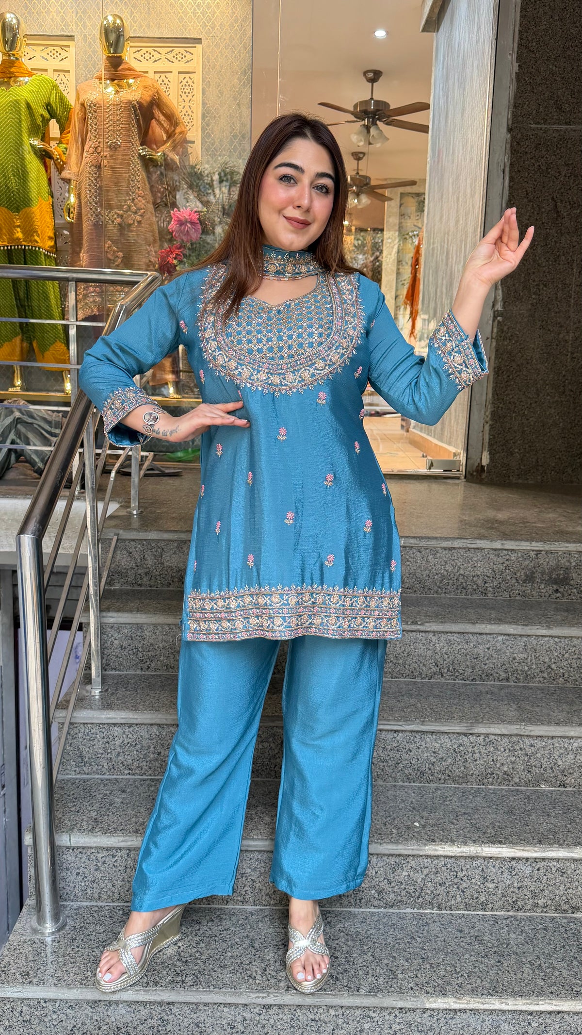THE SITARA CHOLI SET