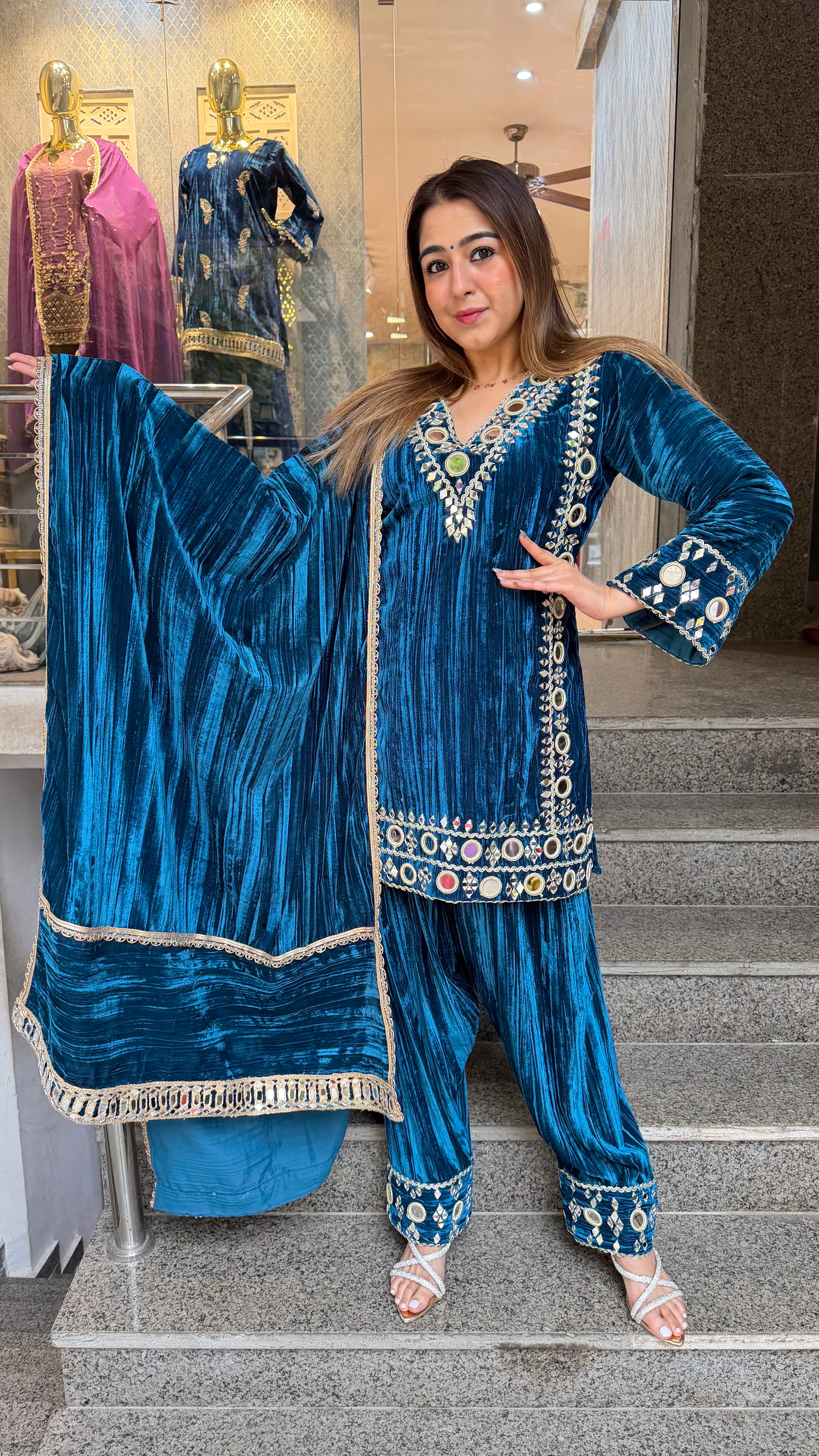 The Heera Velvet Farshi