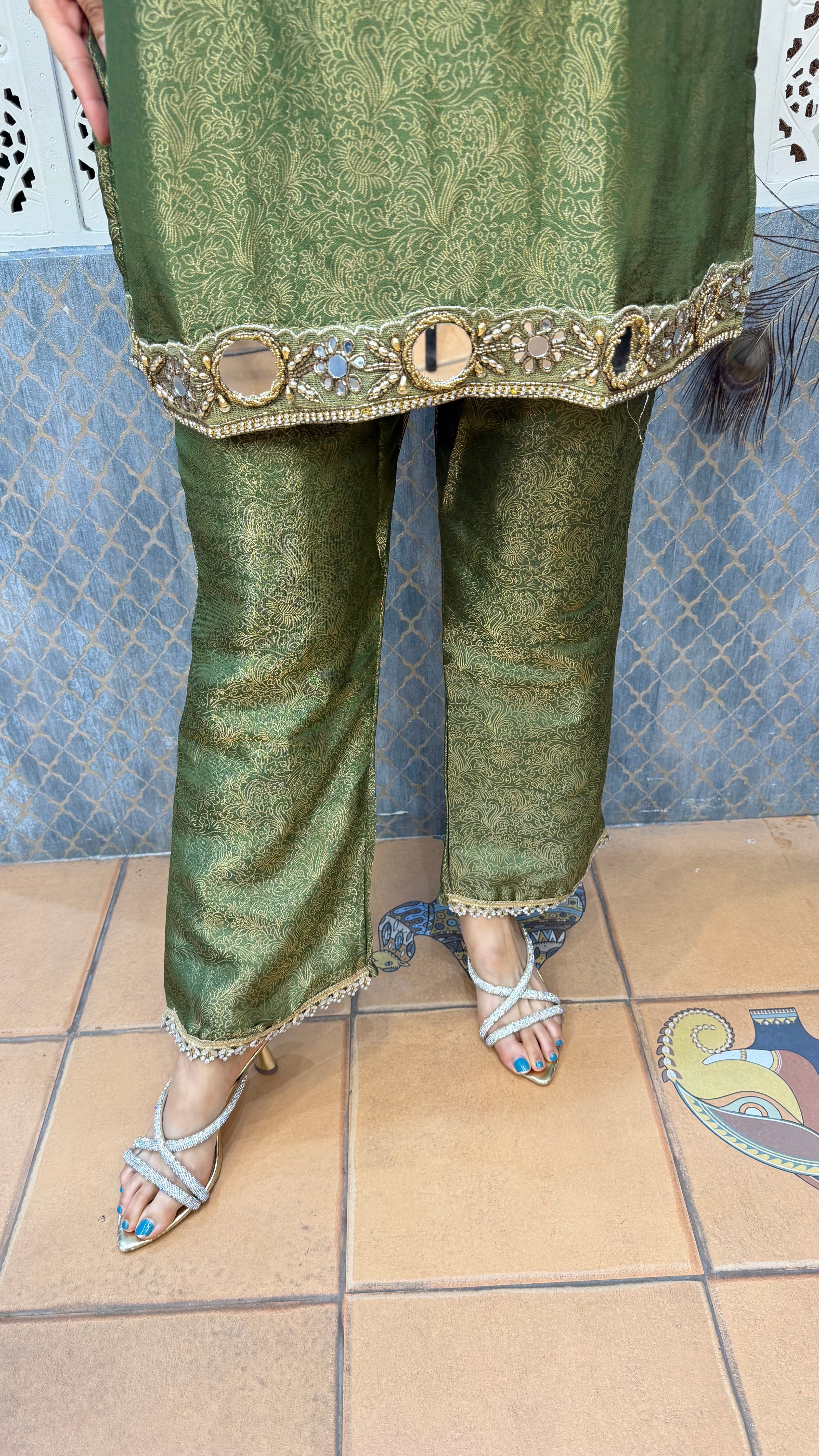 The Jannat Brocade Set