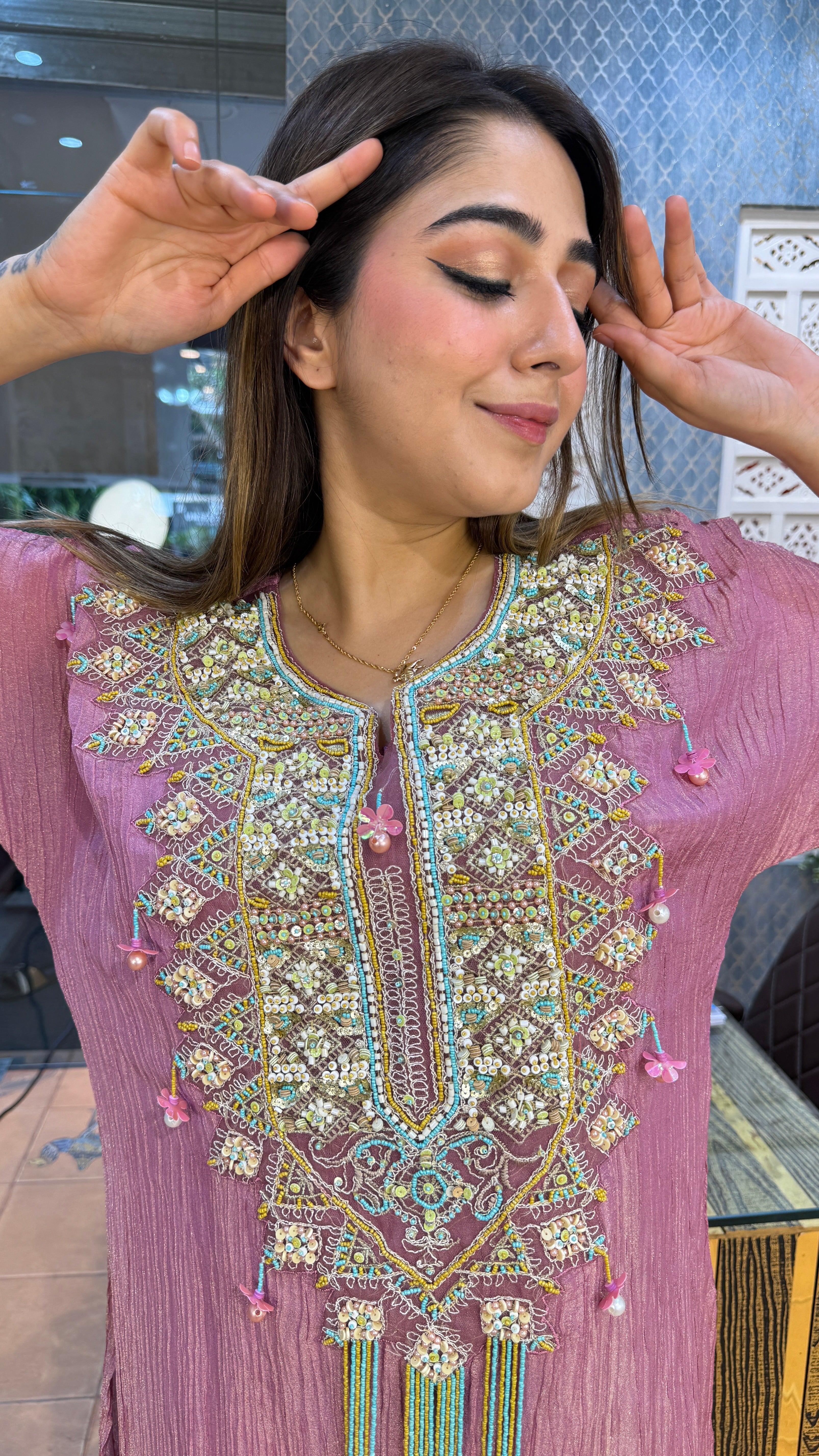 The Shakira Phiran