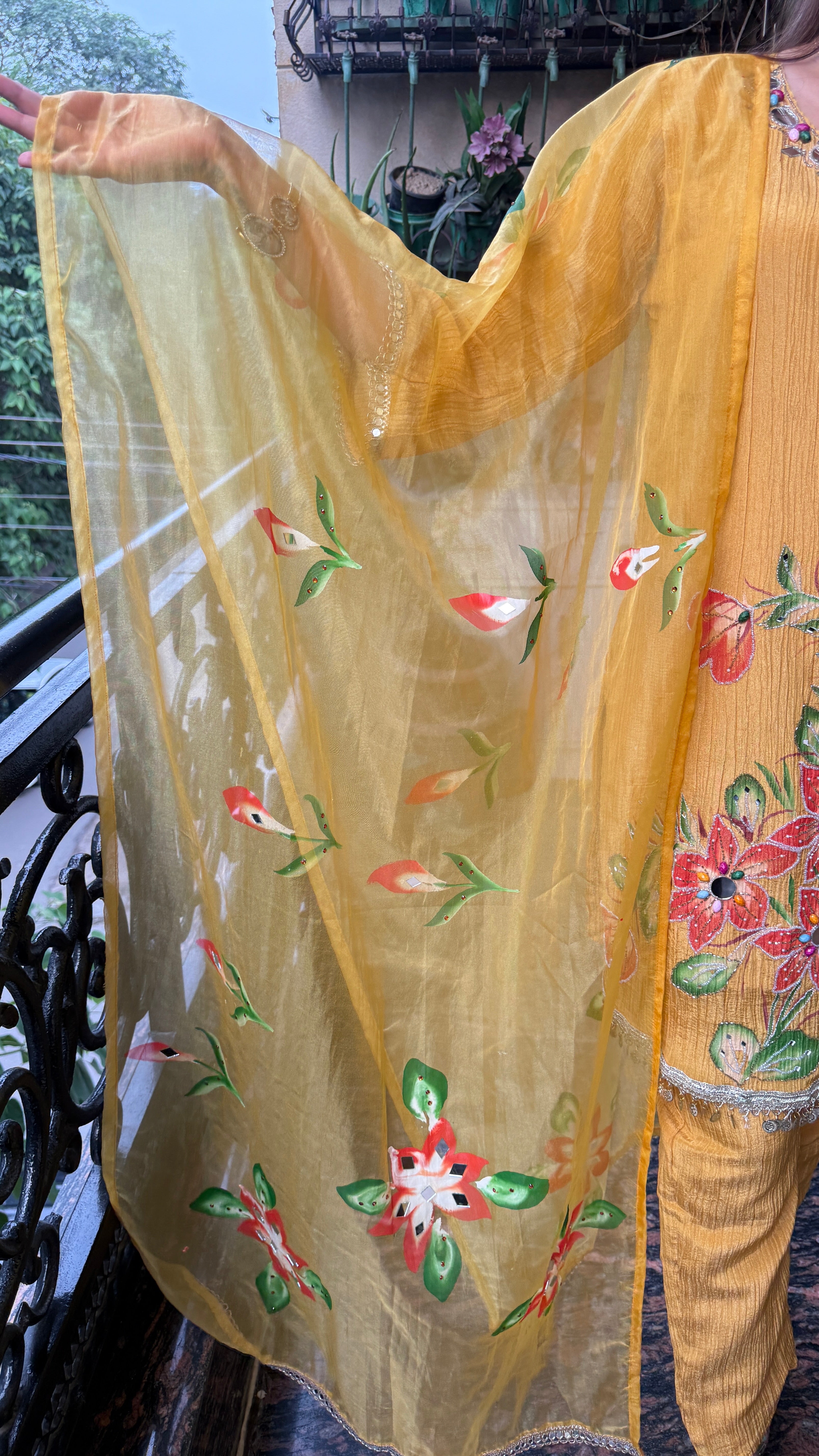 The Rangdani Suit