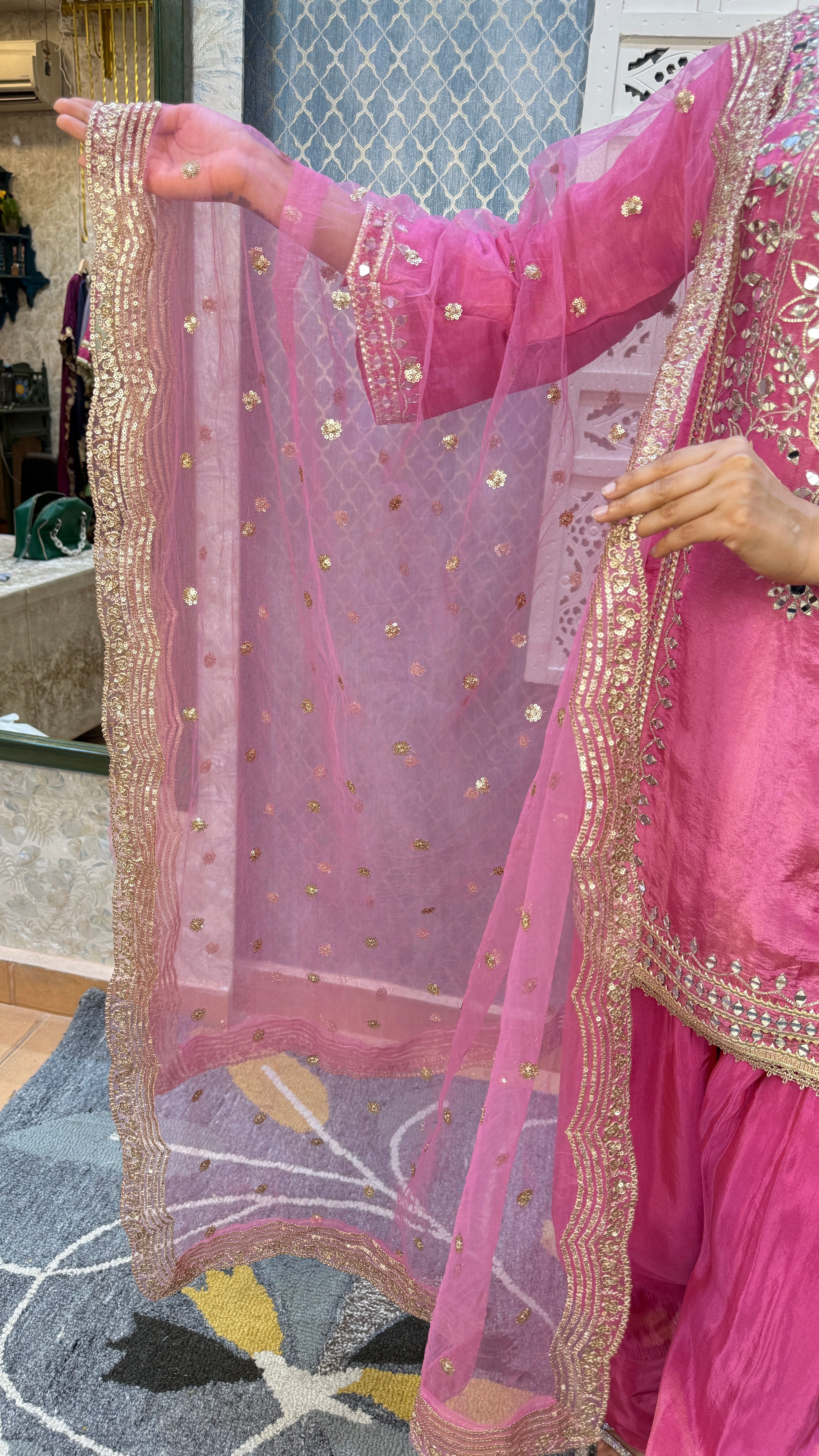 The Ruksar Farshi Suit