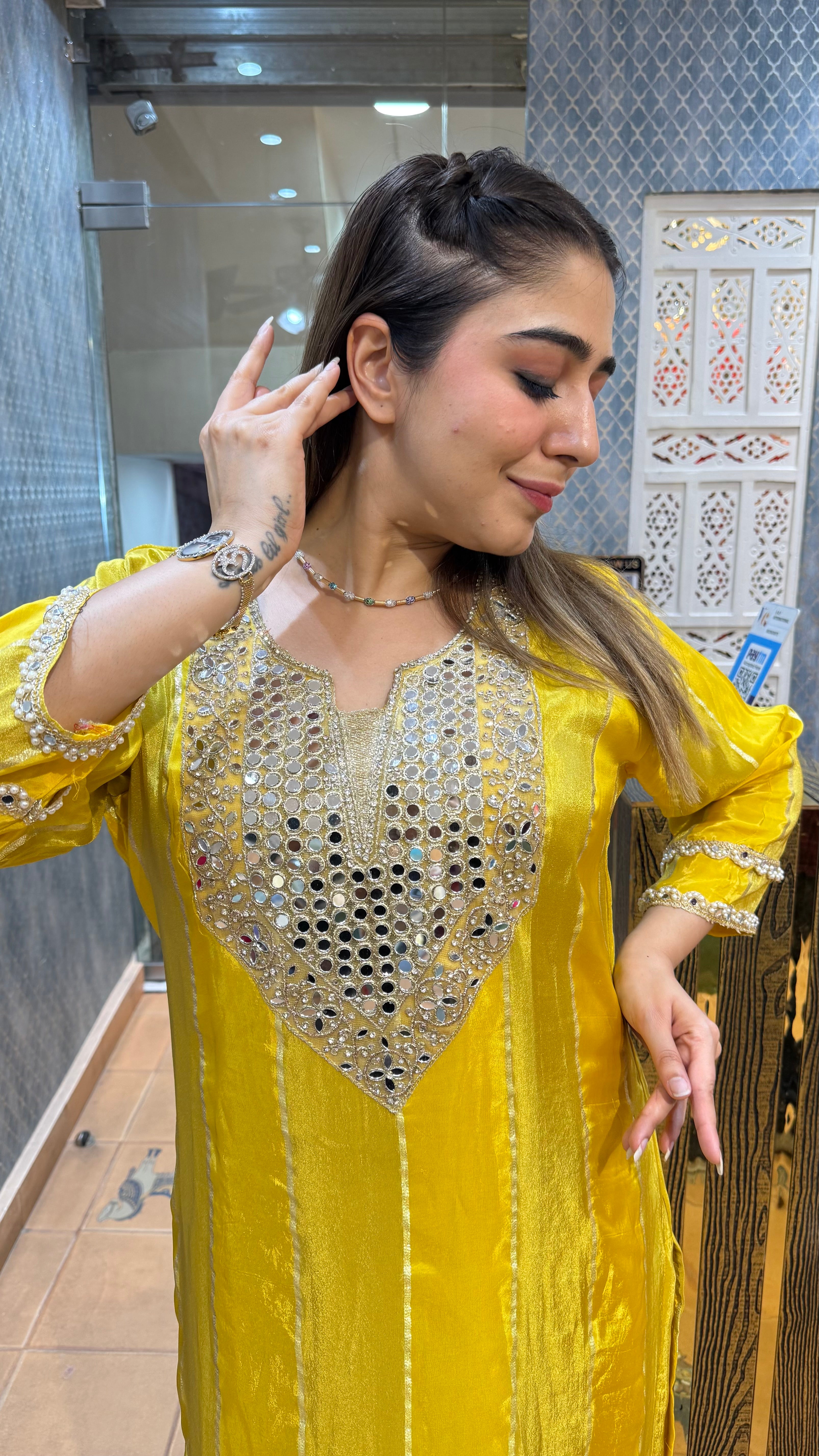 The Aayat Set