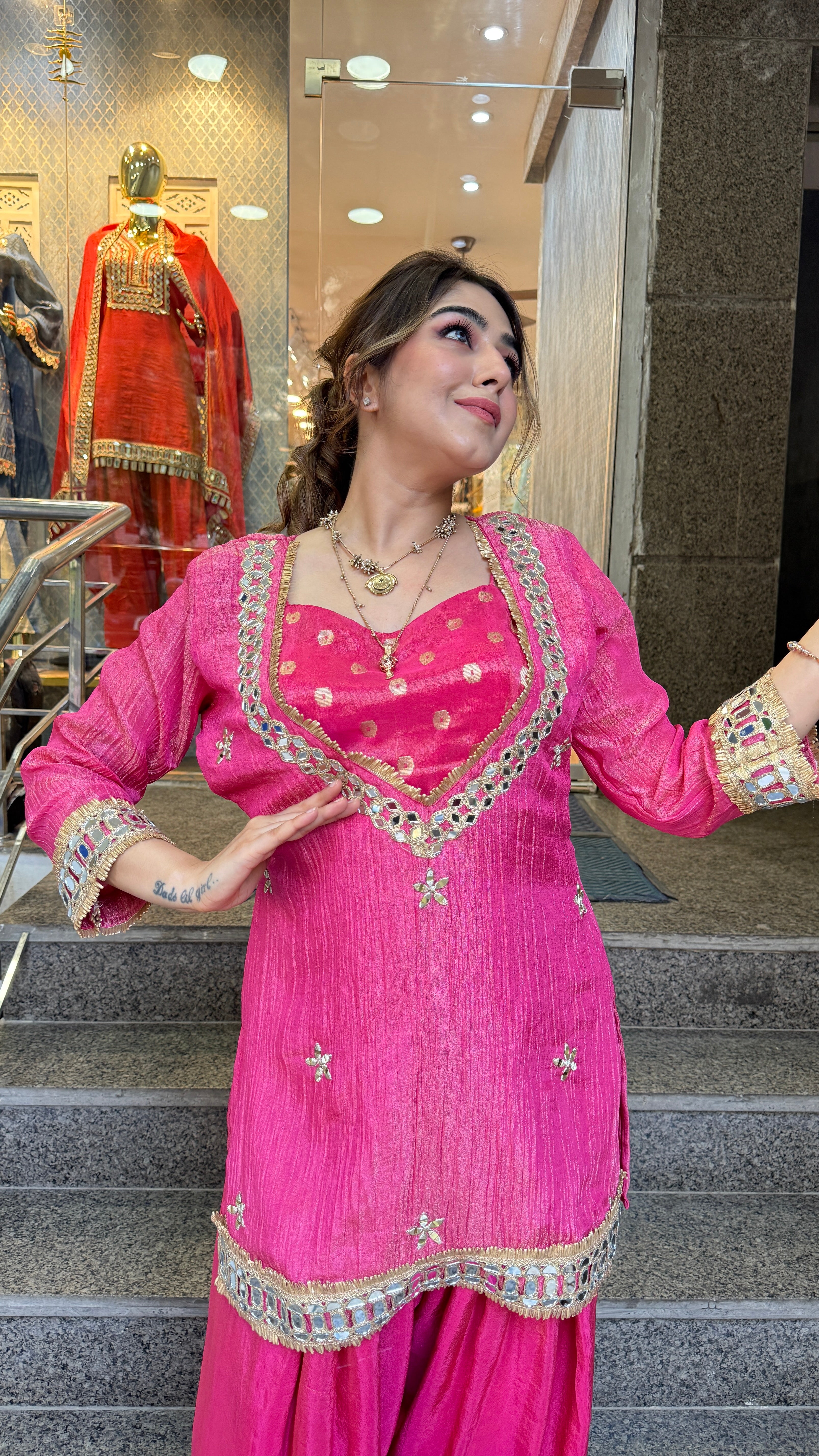 The Chahat Farshi Suit