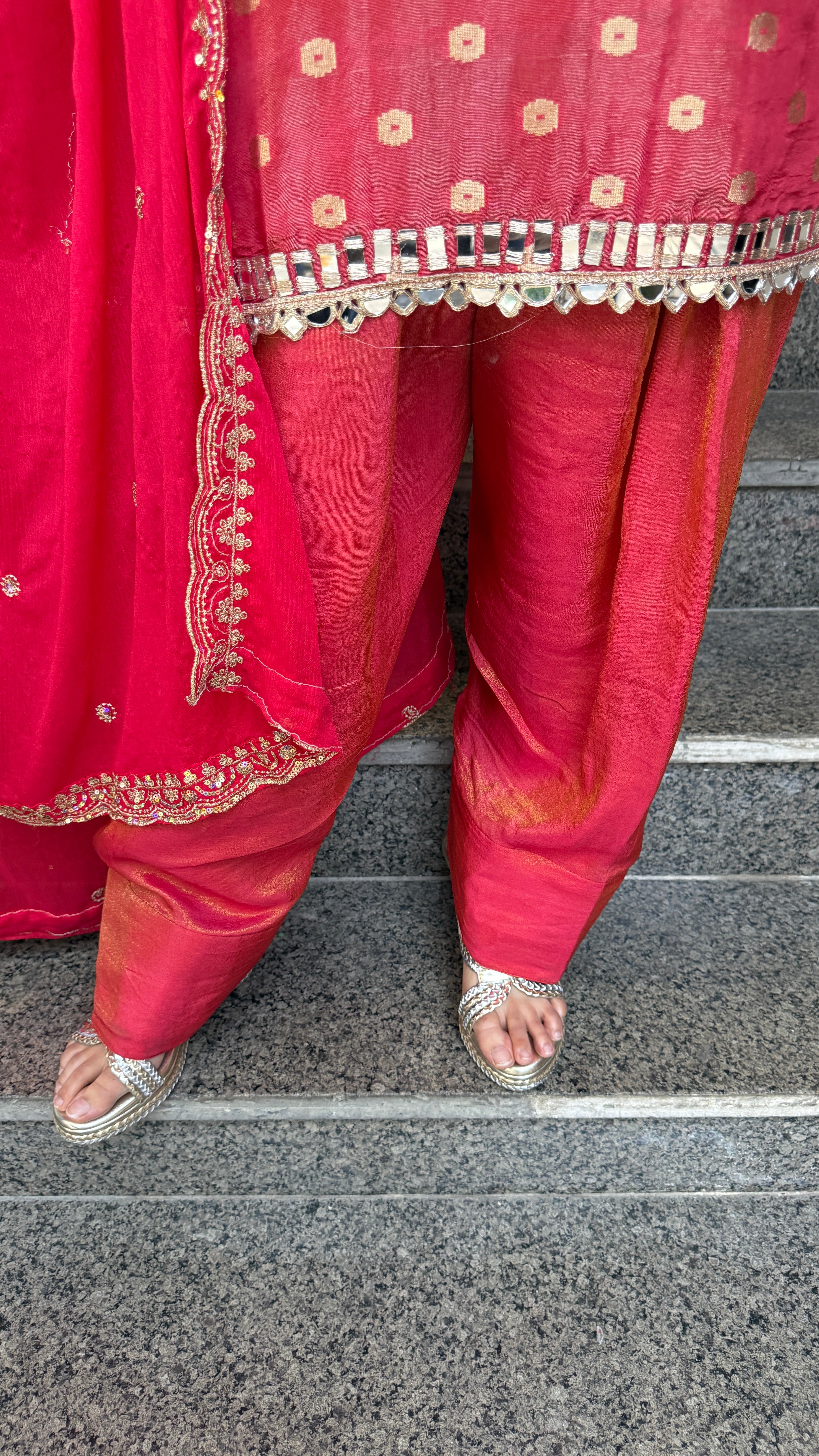 the heera farshi suit