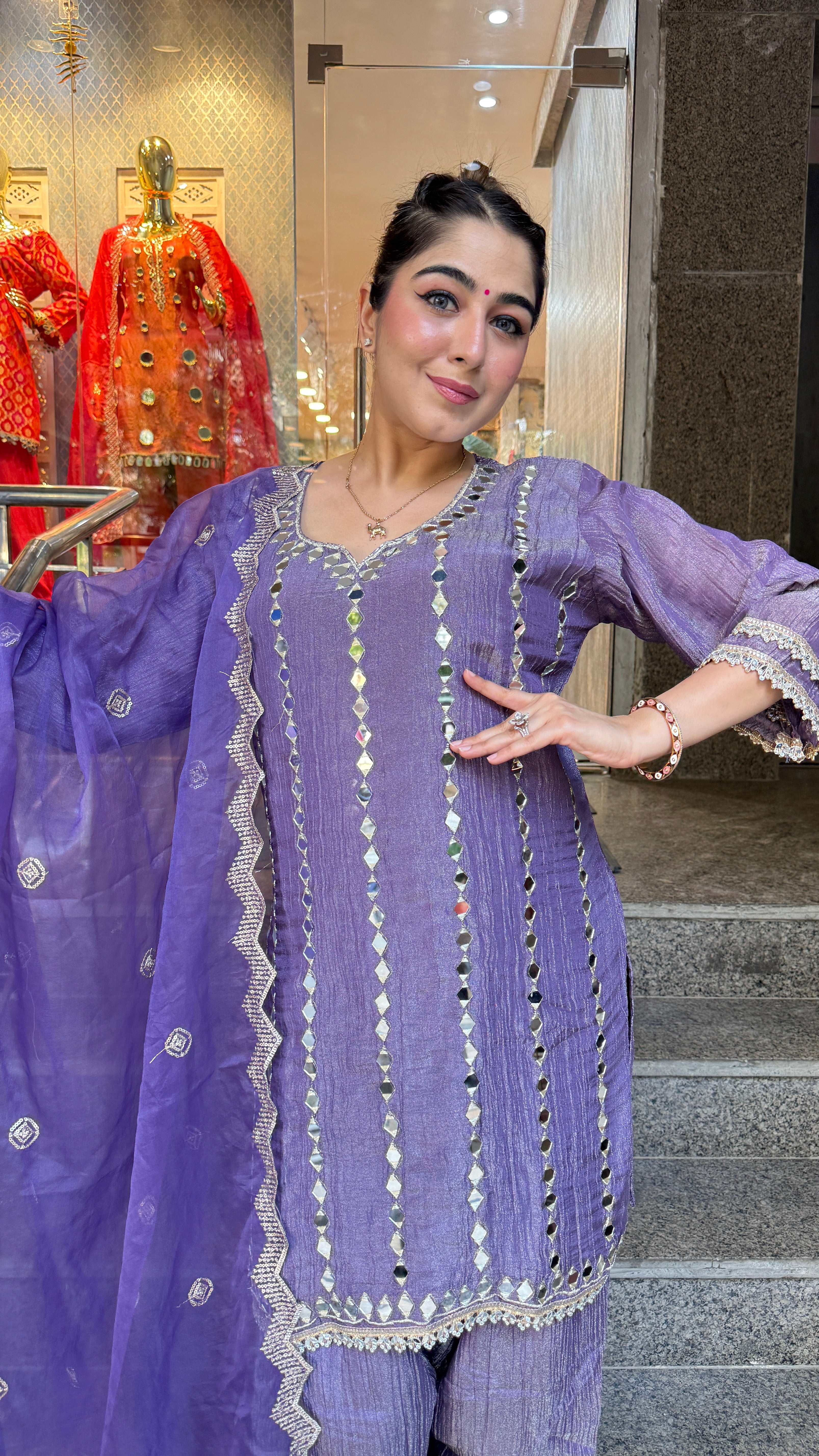 The Aaina Farshi