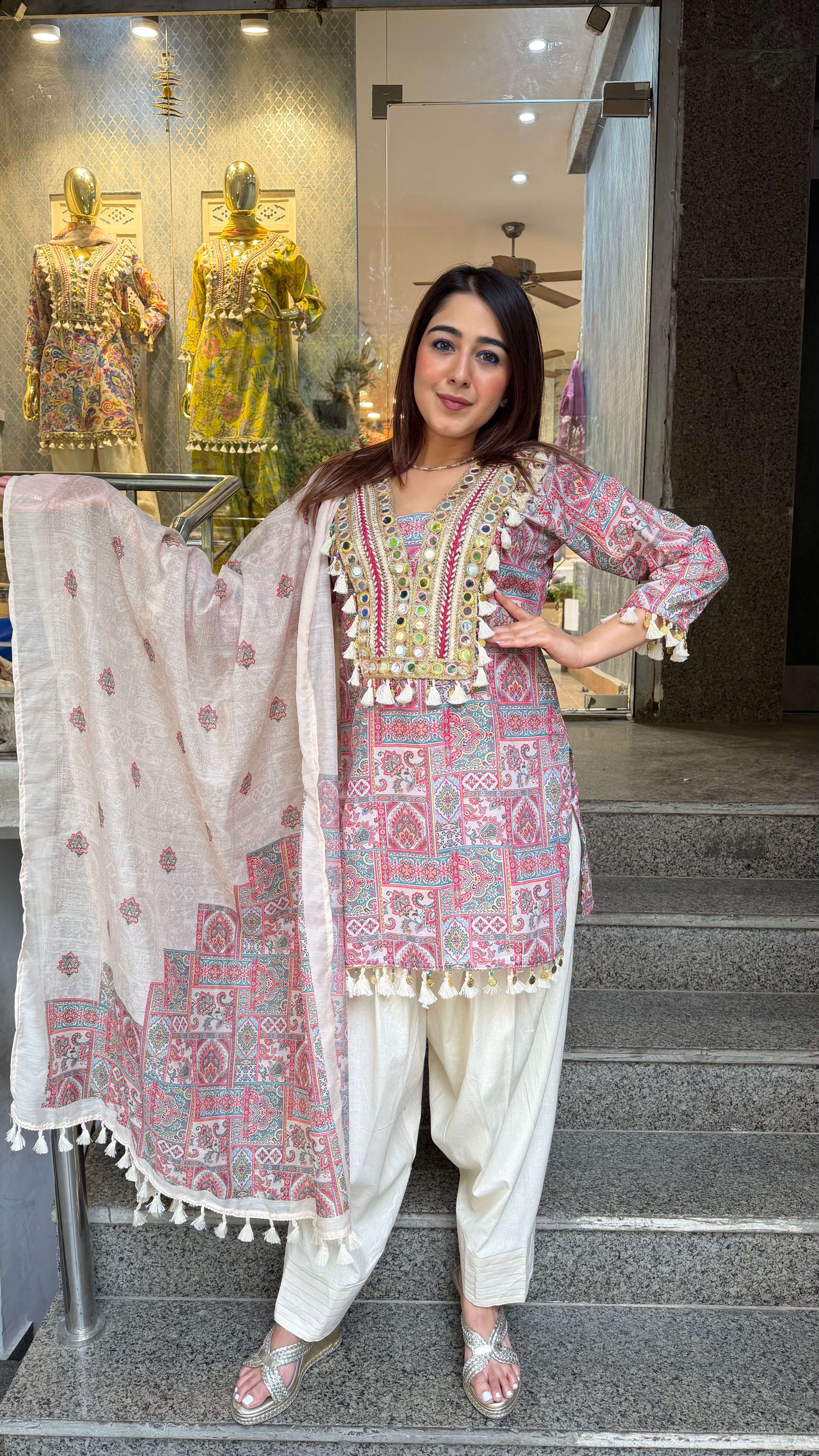 The Ira farshi set