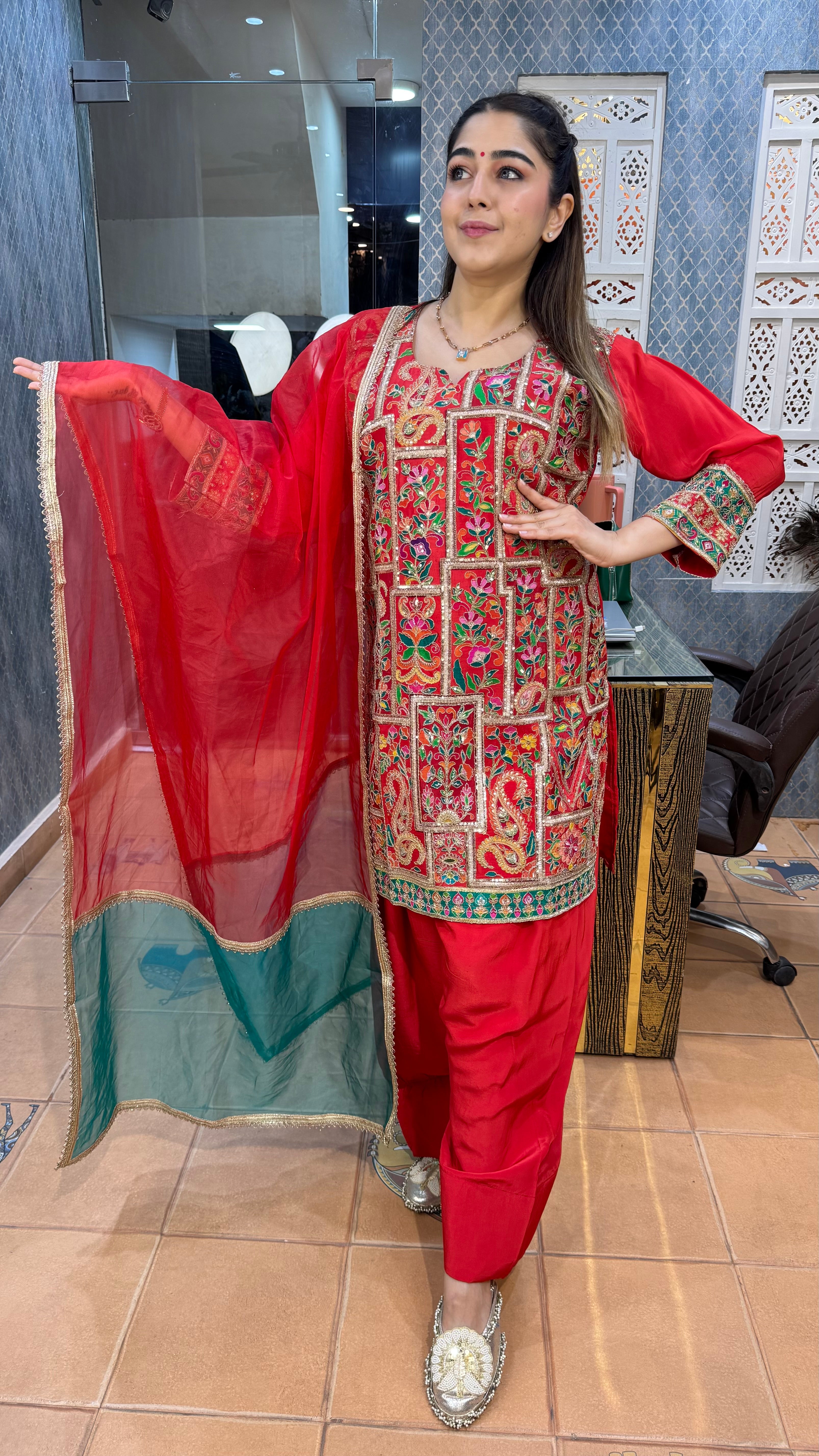 The Zeenat Farshi