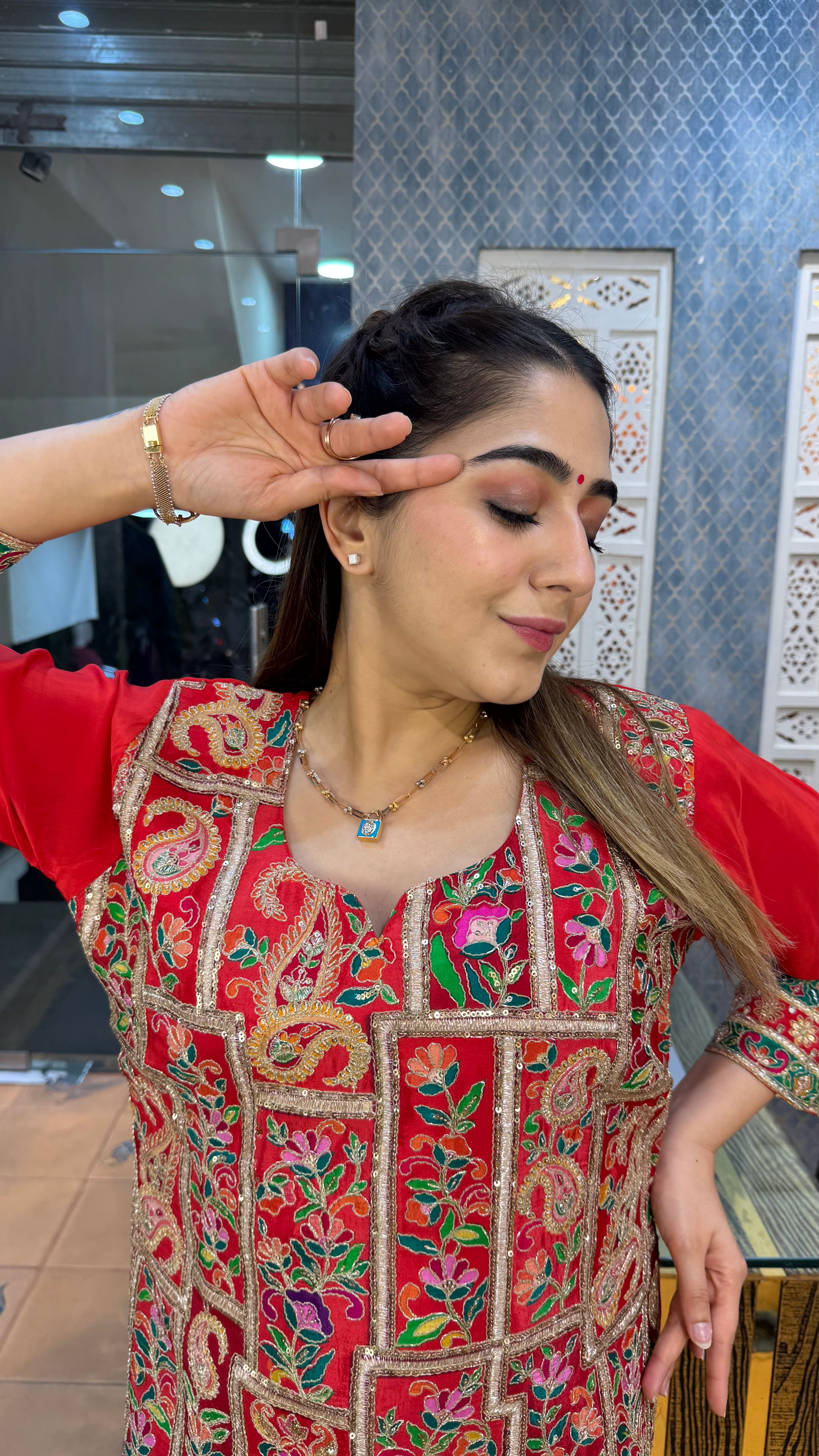 The Zeenat Farshi