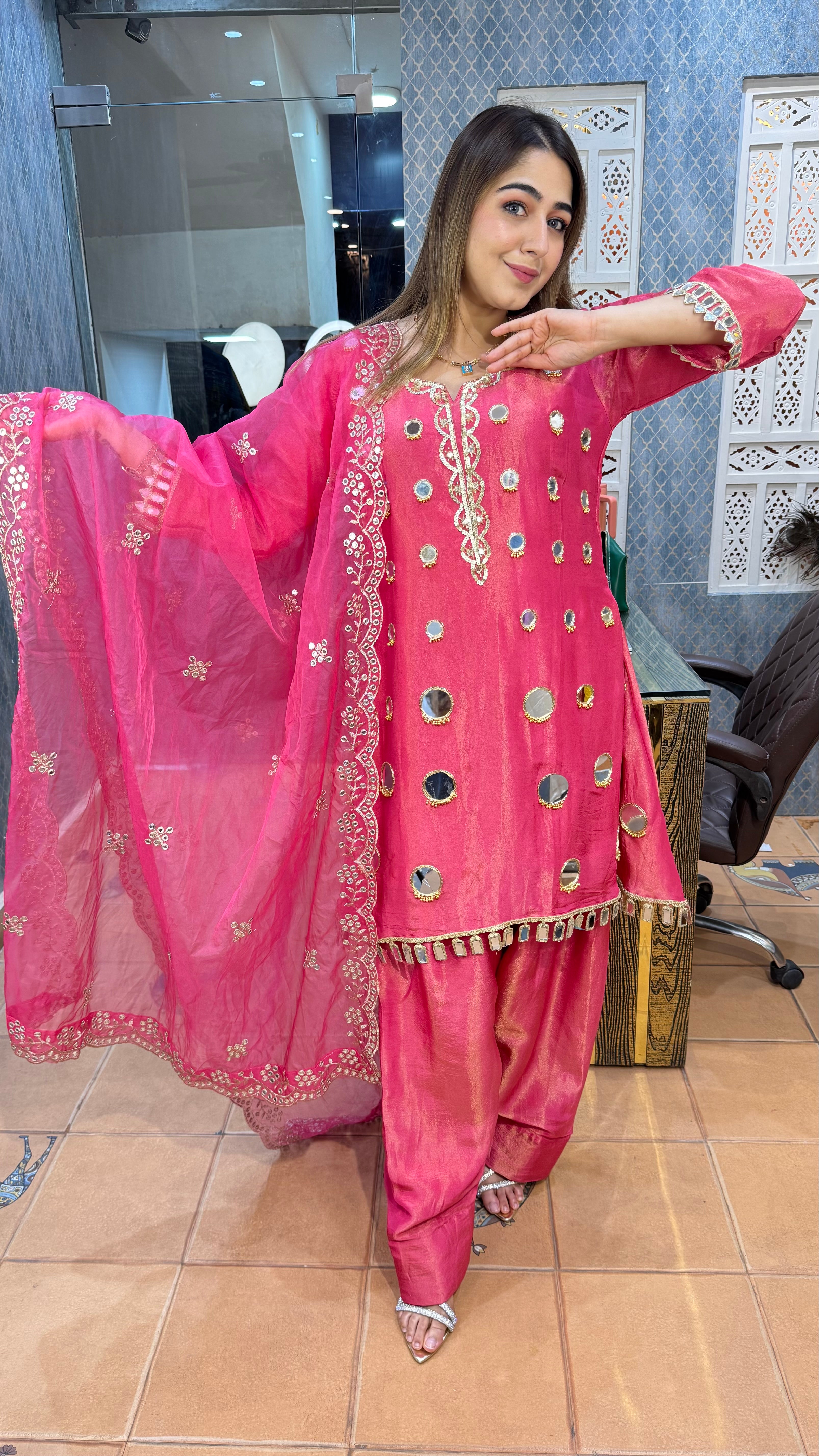 The Zoya Farshi