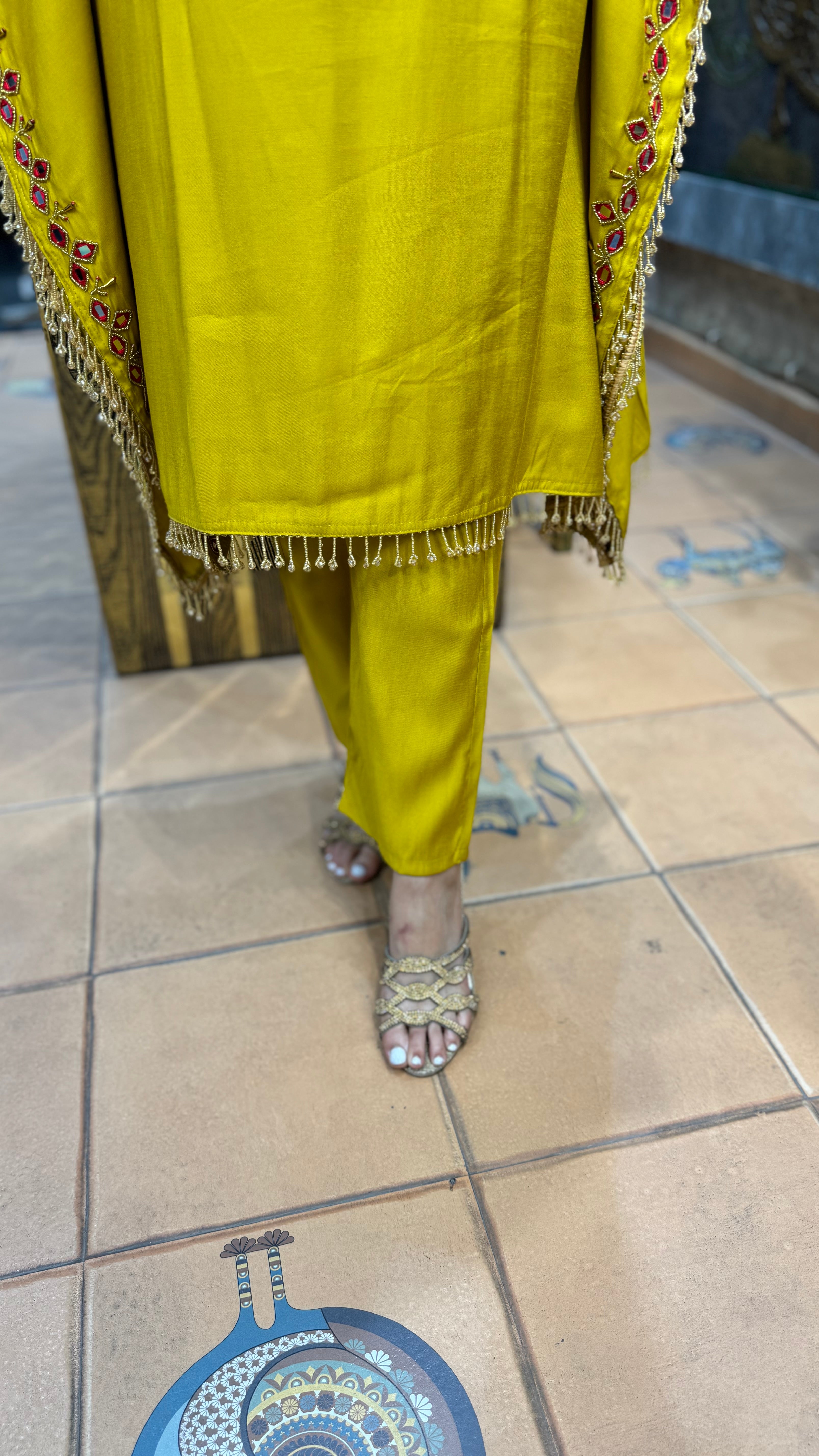 The Jugnu Kaftan