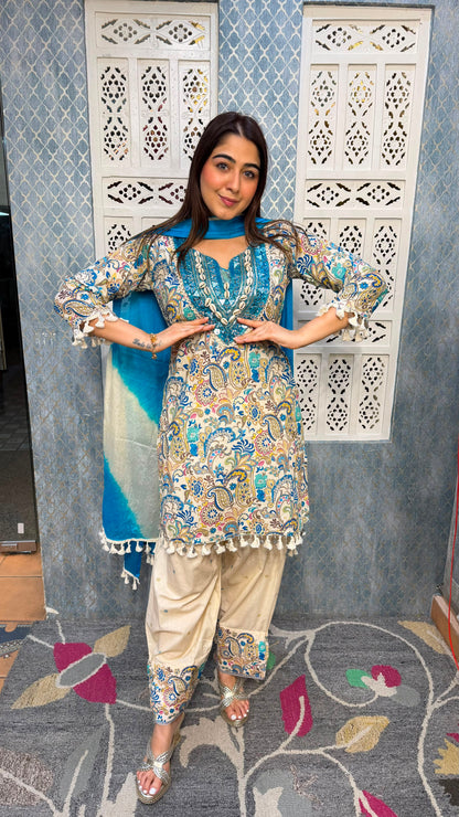 The Rangeen Farshi