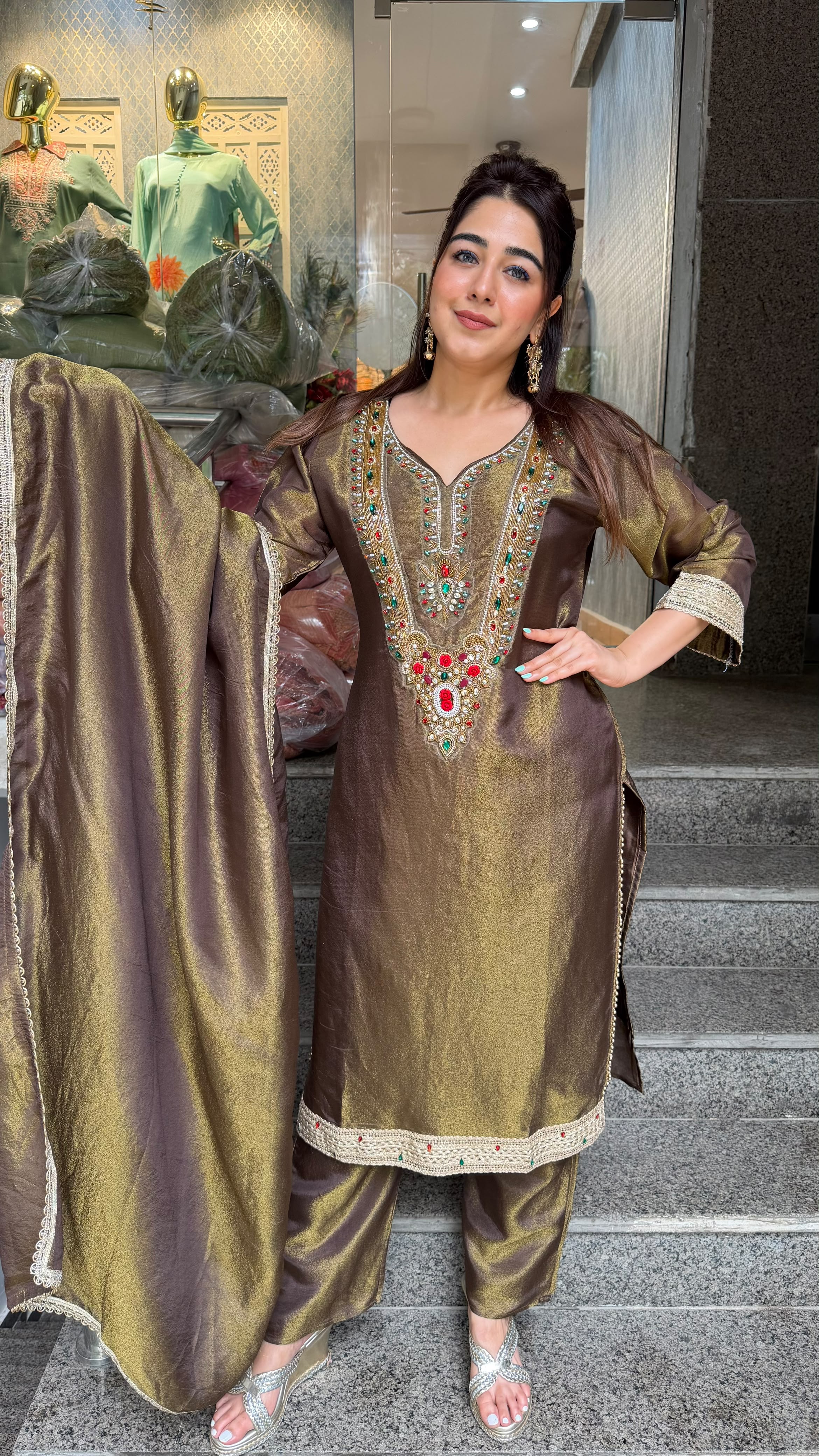 THE MAHARANI SUIT