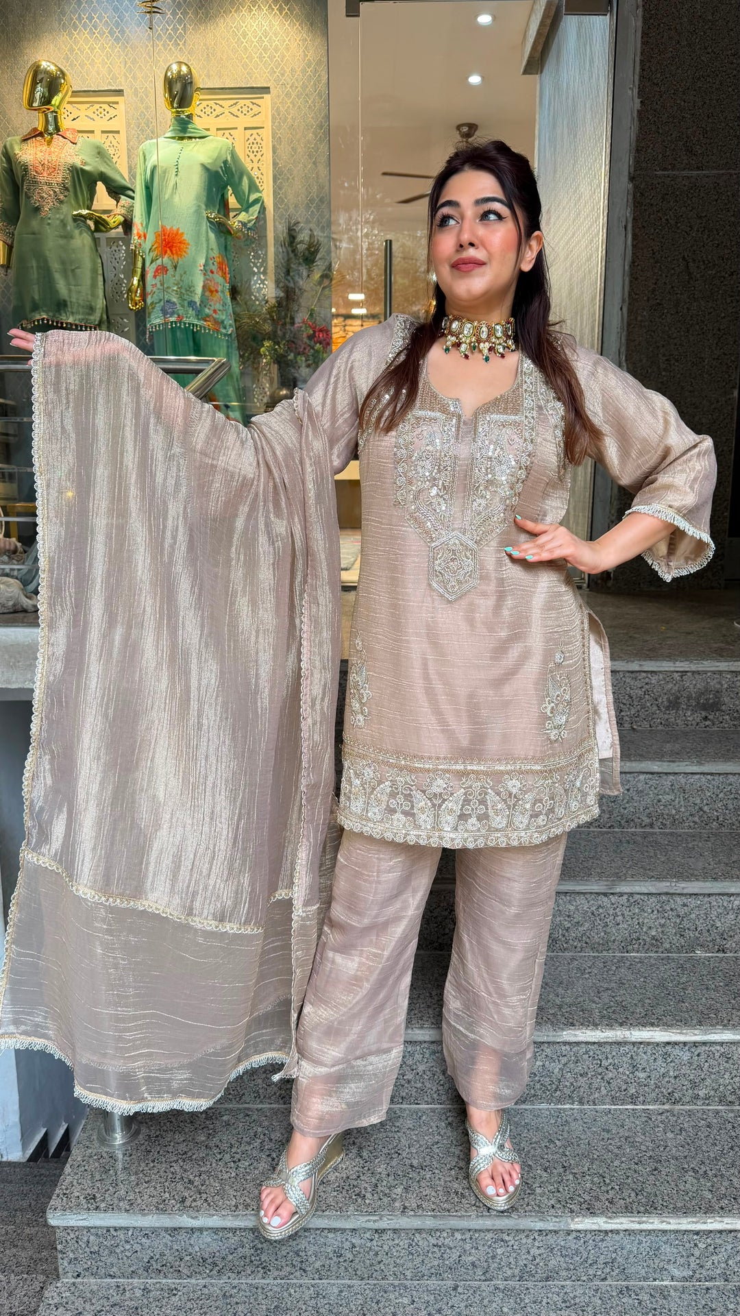 THE MARIAM PANT SET