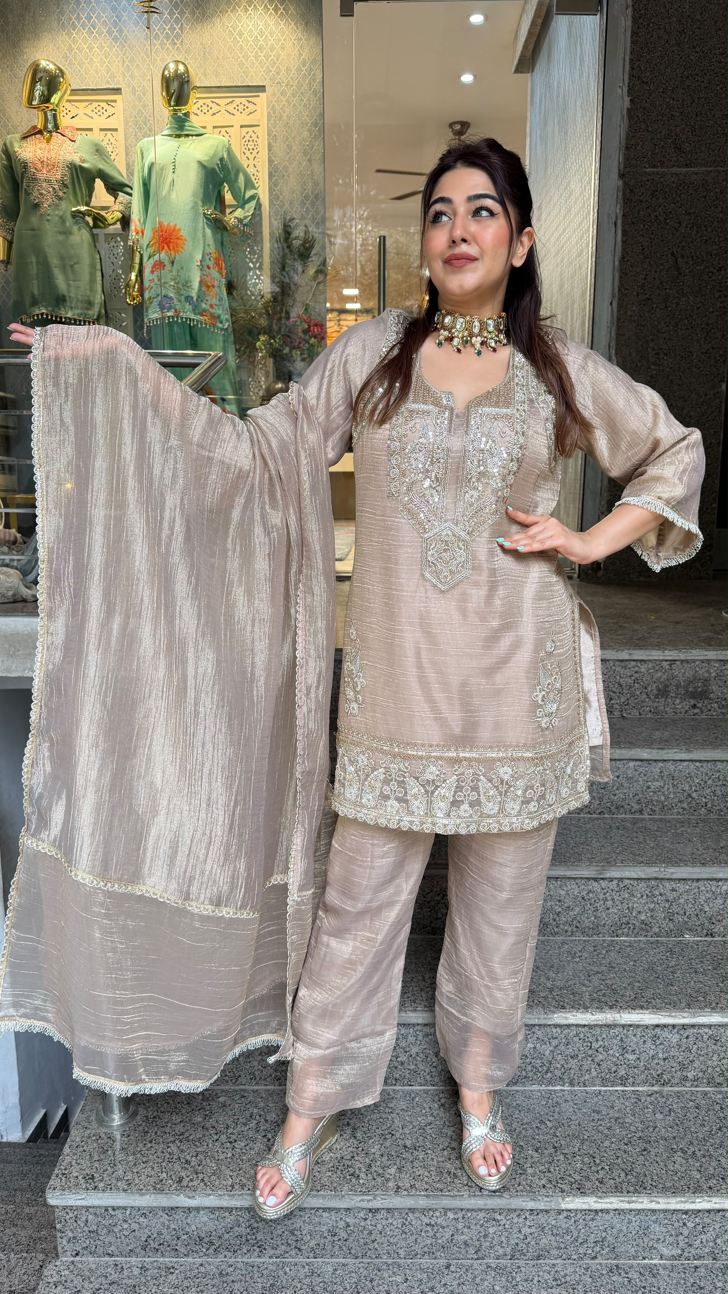 THE MARIAM PANT SET