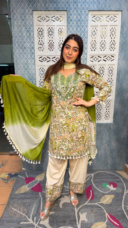 The Rangeen Farshi