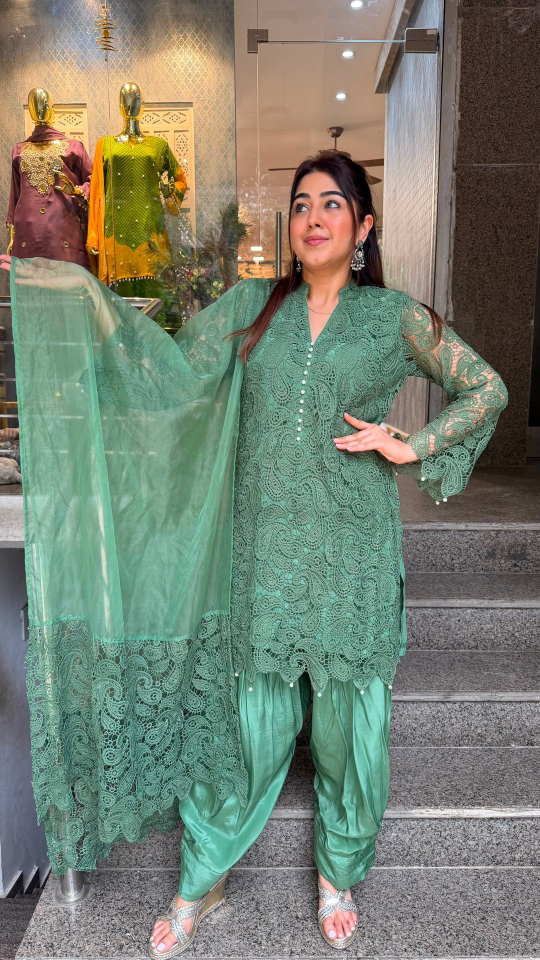 The Mashooqa set