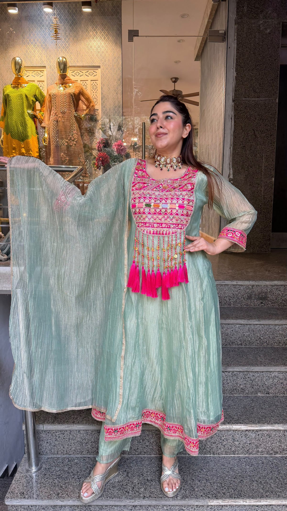 THE  MAHIRA ANARKALI