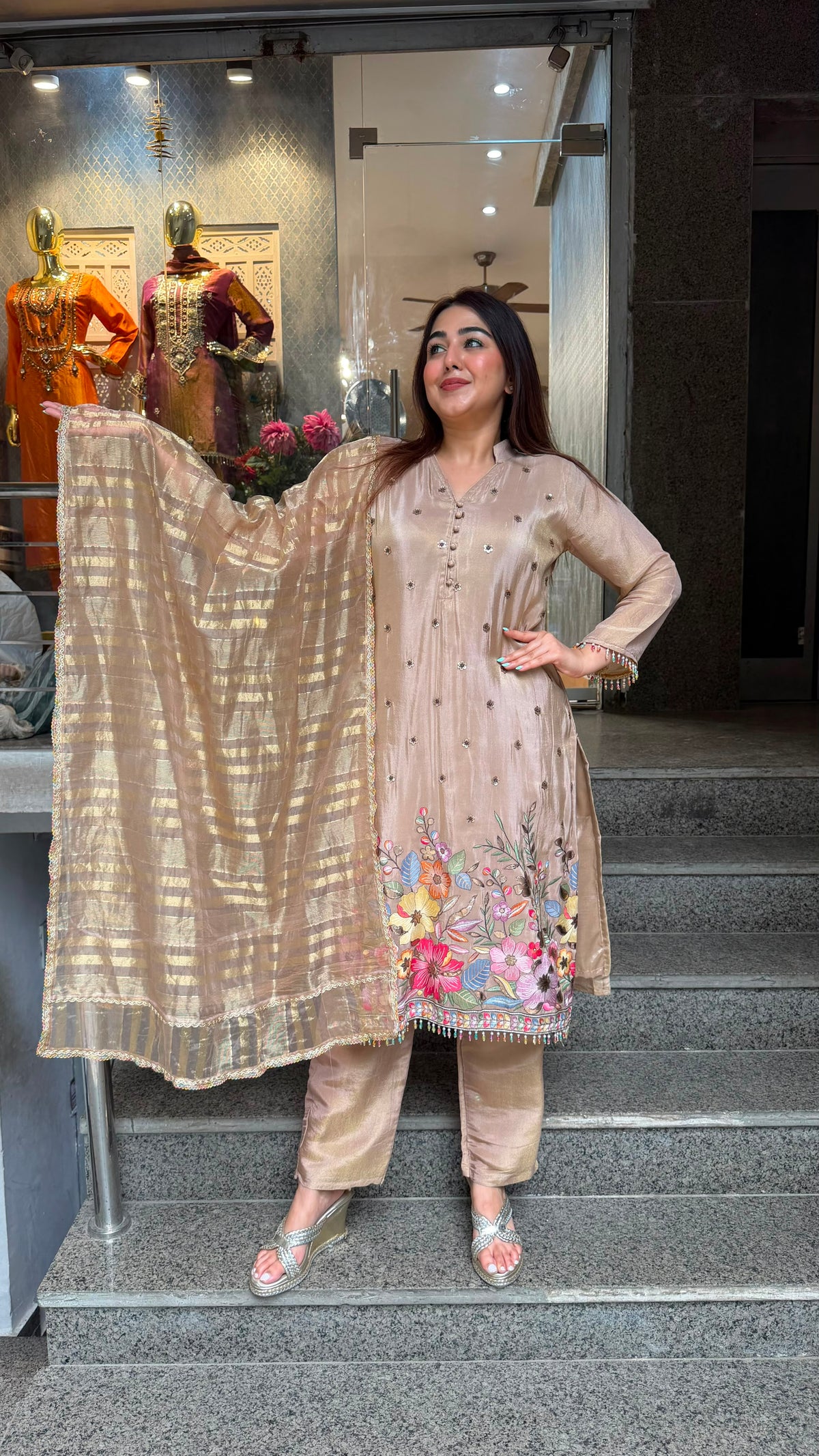 THE DILBAGH SUIT