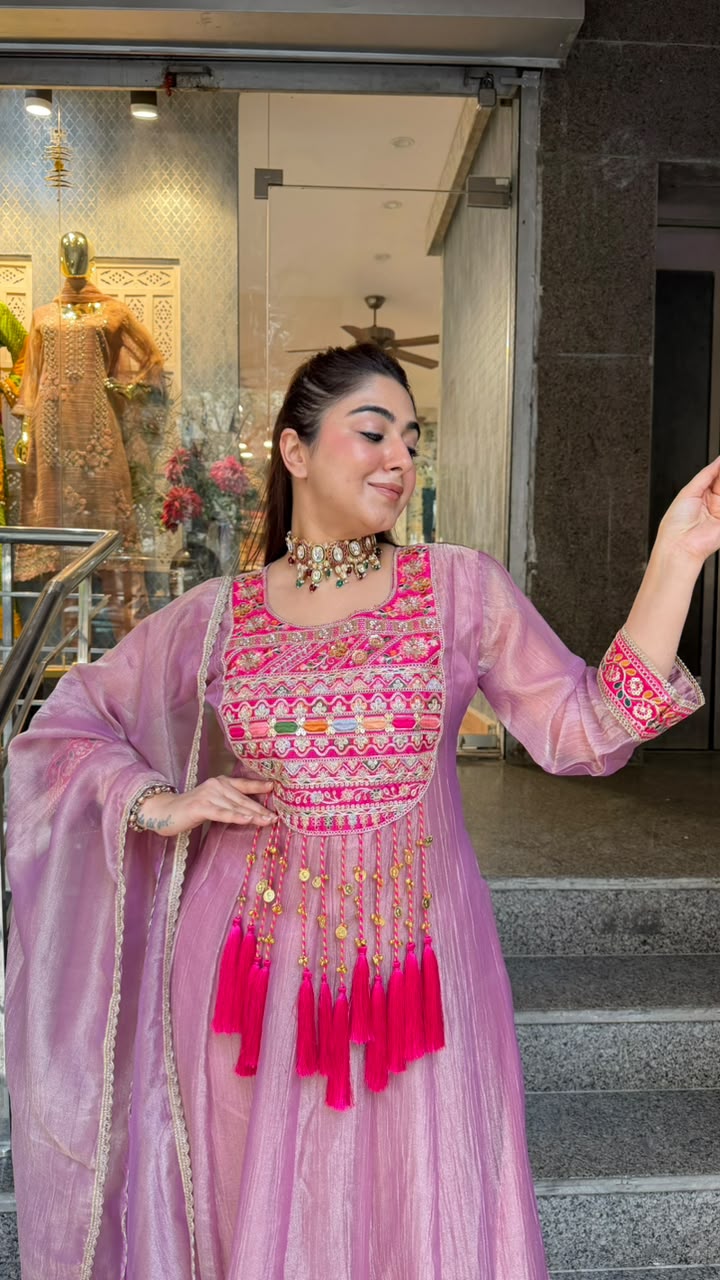 THE  MAHIRA ANARKALI