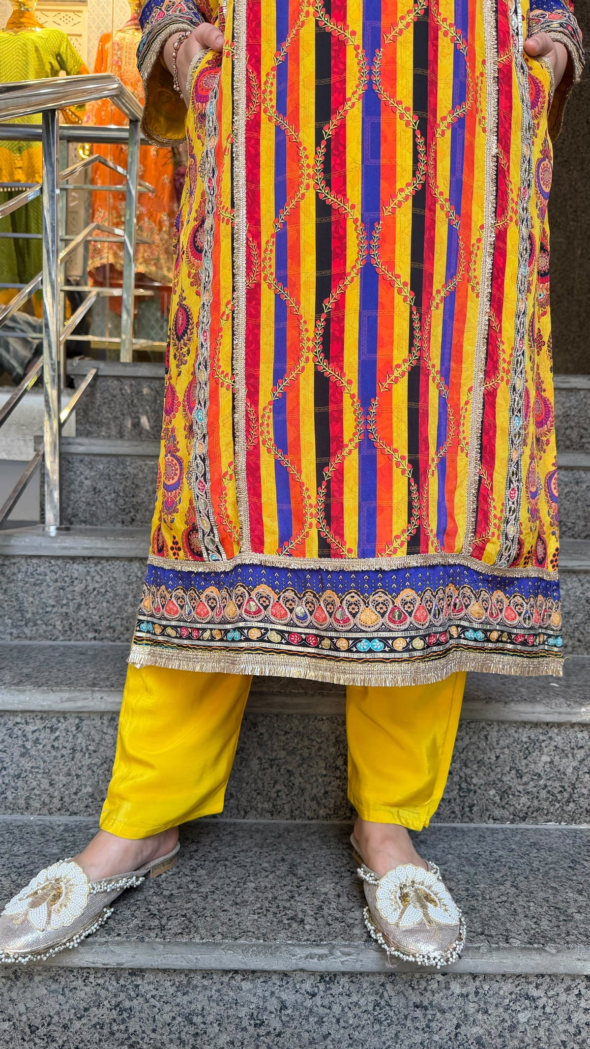 THE SATRANGI LONG SET