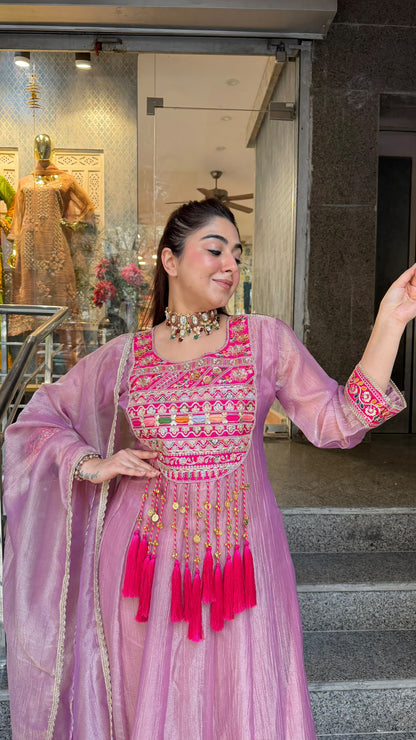 THE  MAHIRA ANARKALI
