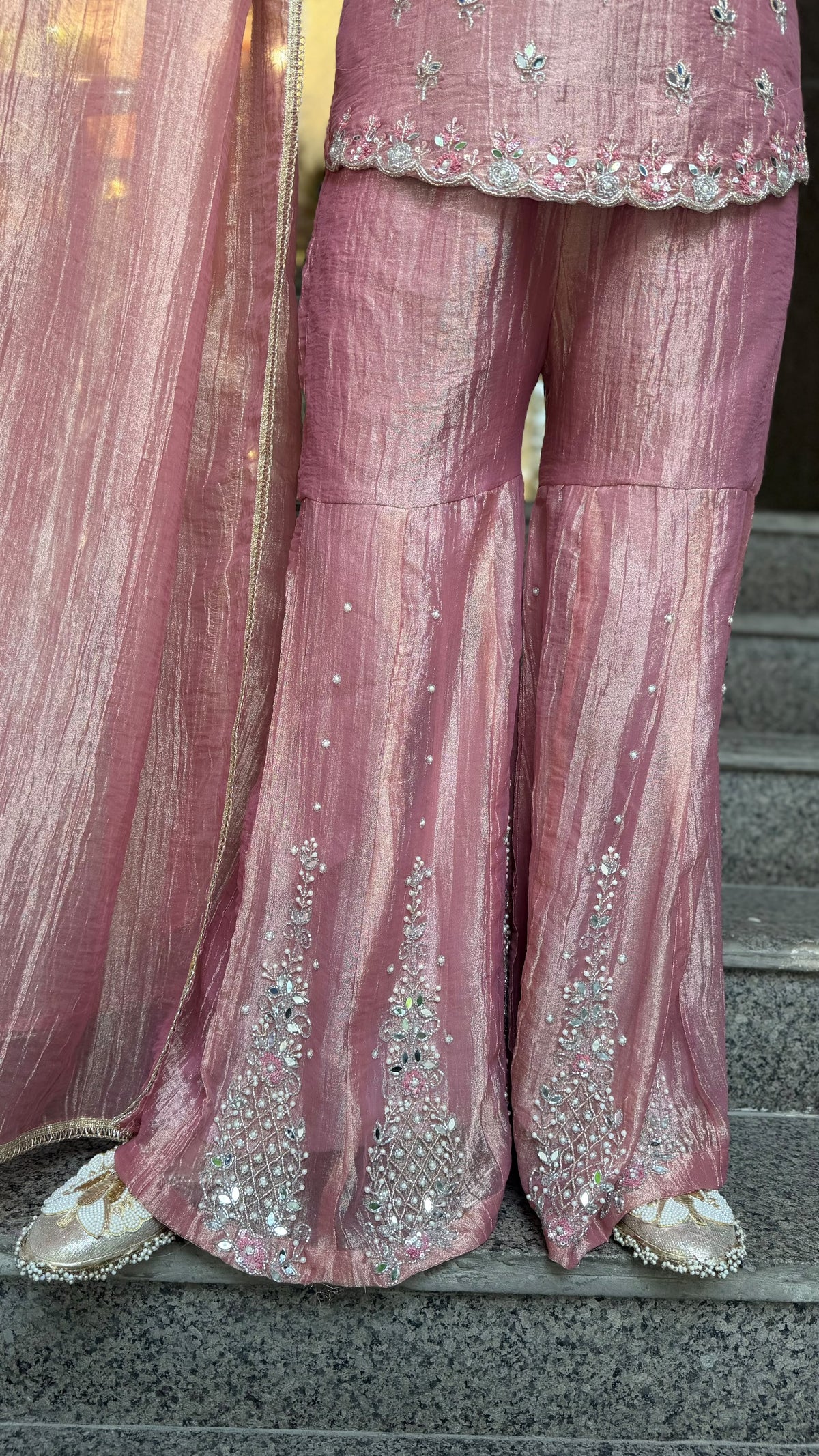 THE CHANDRAMUKHI SHARARA SET