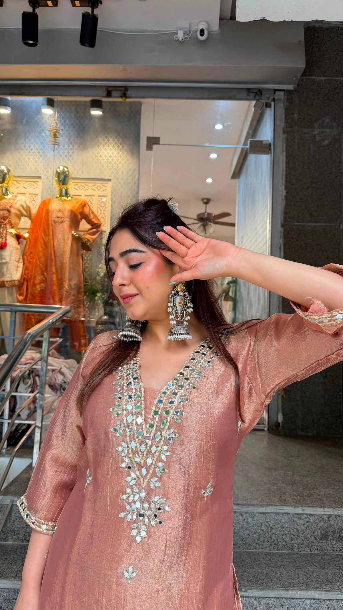 THE SHARMILE SHARARA