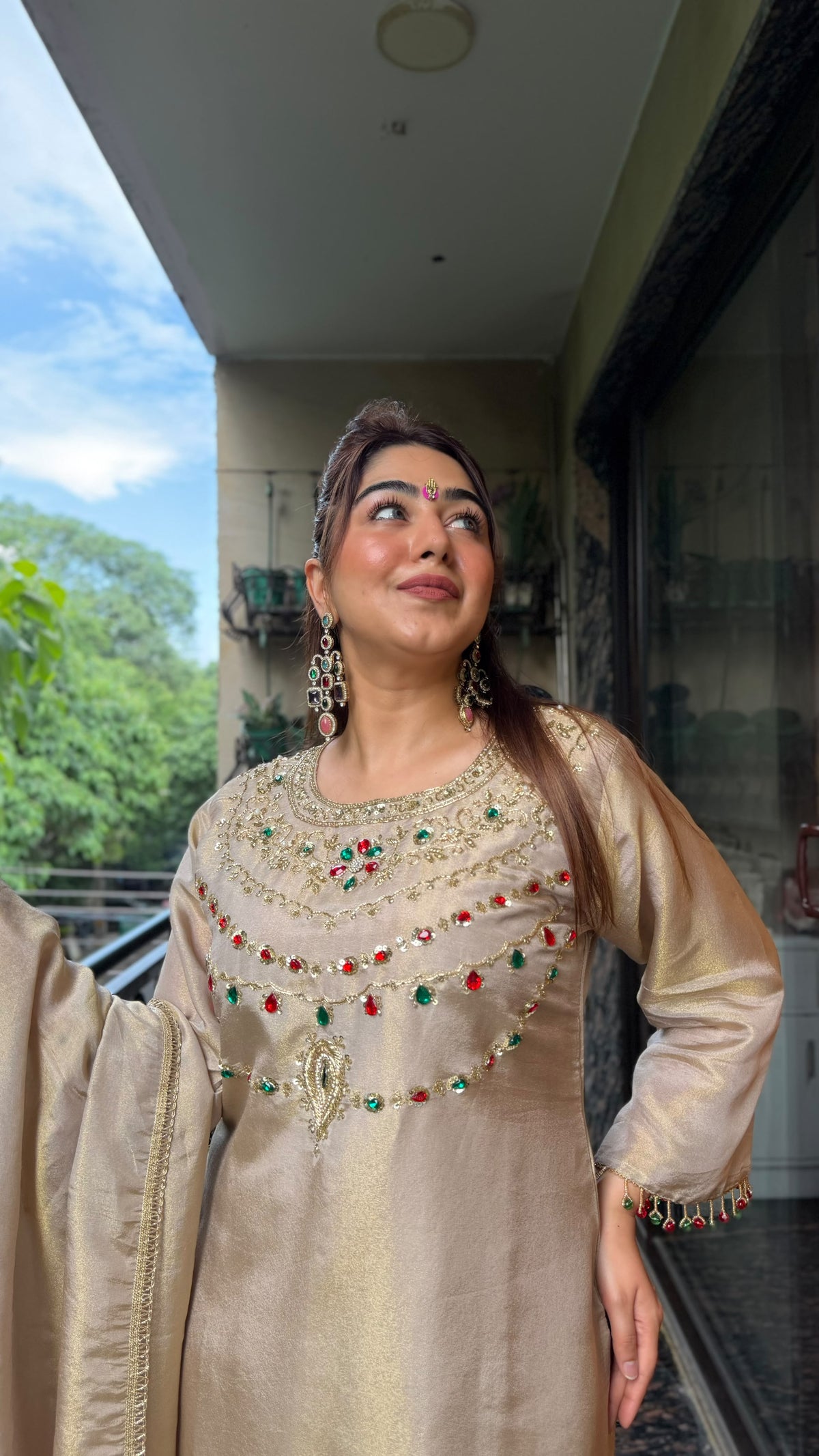 THE RATANAVI SHARARA SET