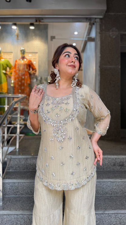 THE CHANDRAMUKHI SHARARA SET
