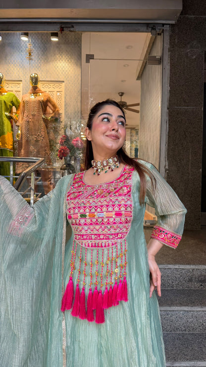 THE  MAHIRA ANARKALI