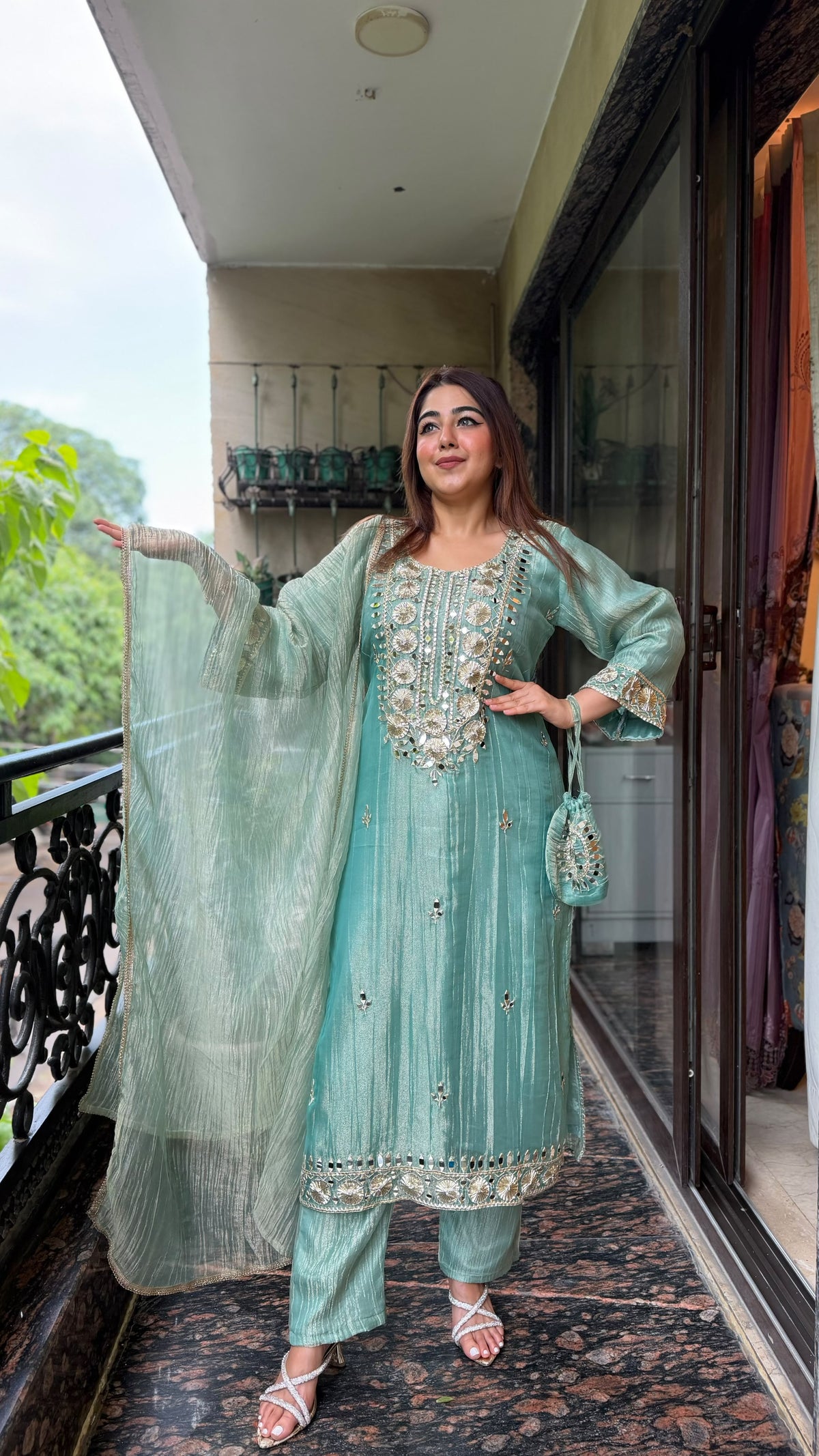 THE FARZANA  LONG SET