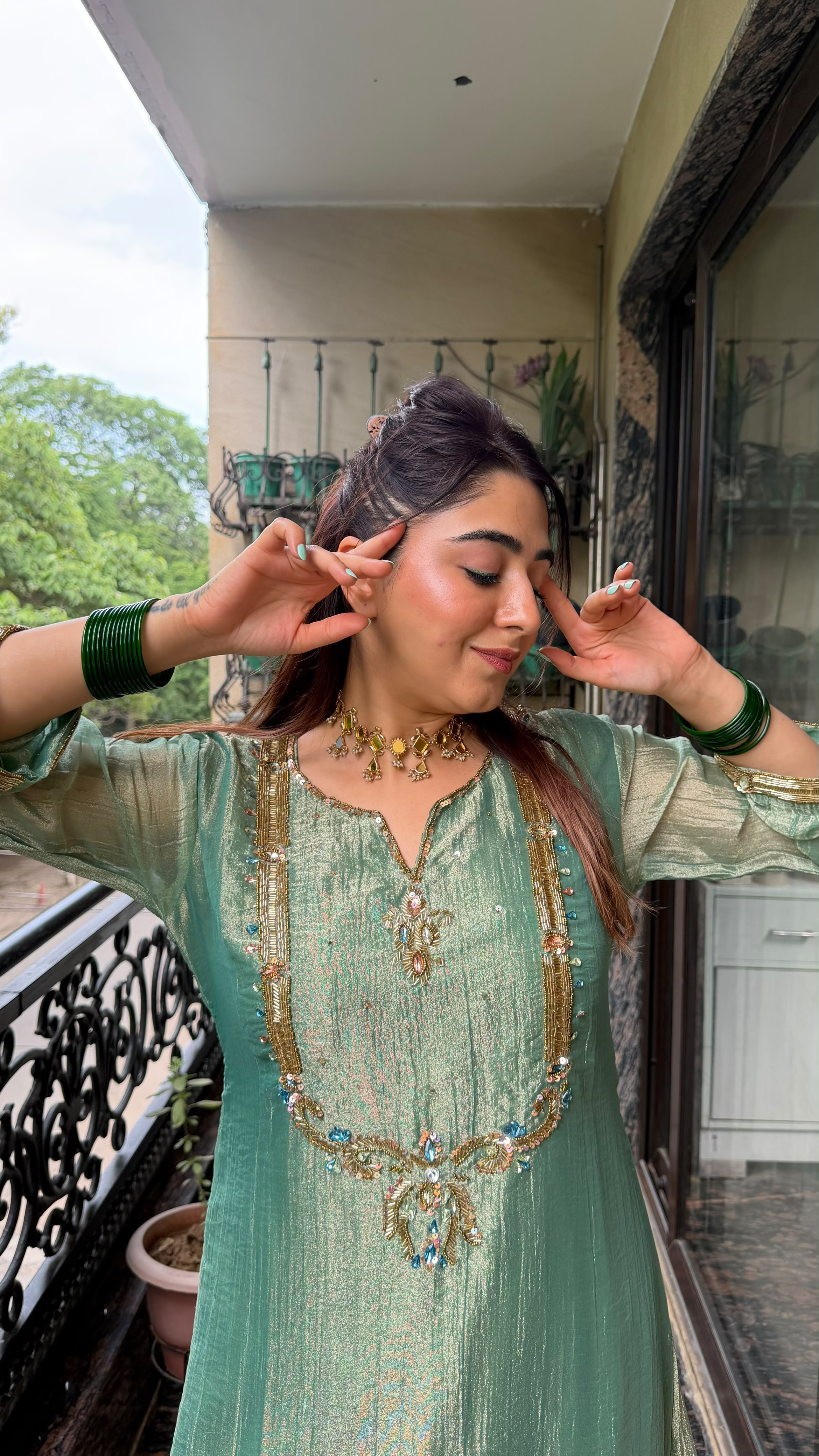 THE NAFISA LONG SET