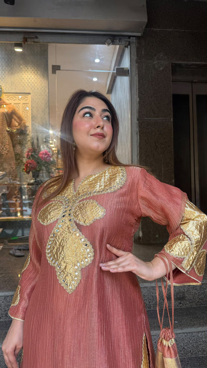 THE  RUMI FARSHI