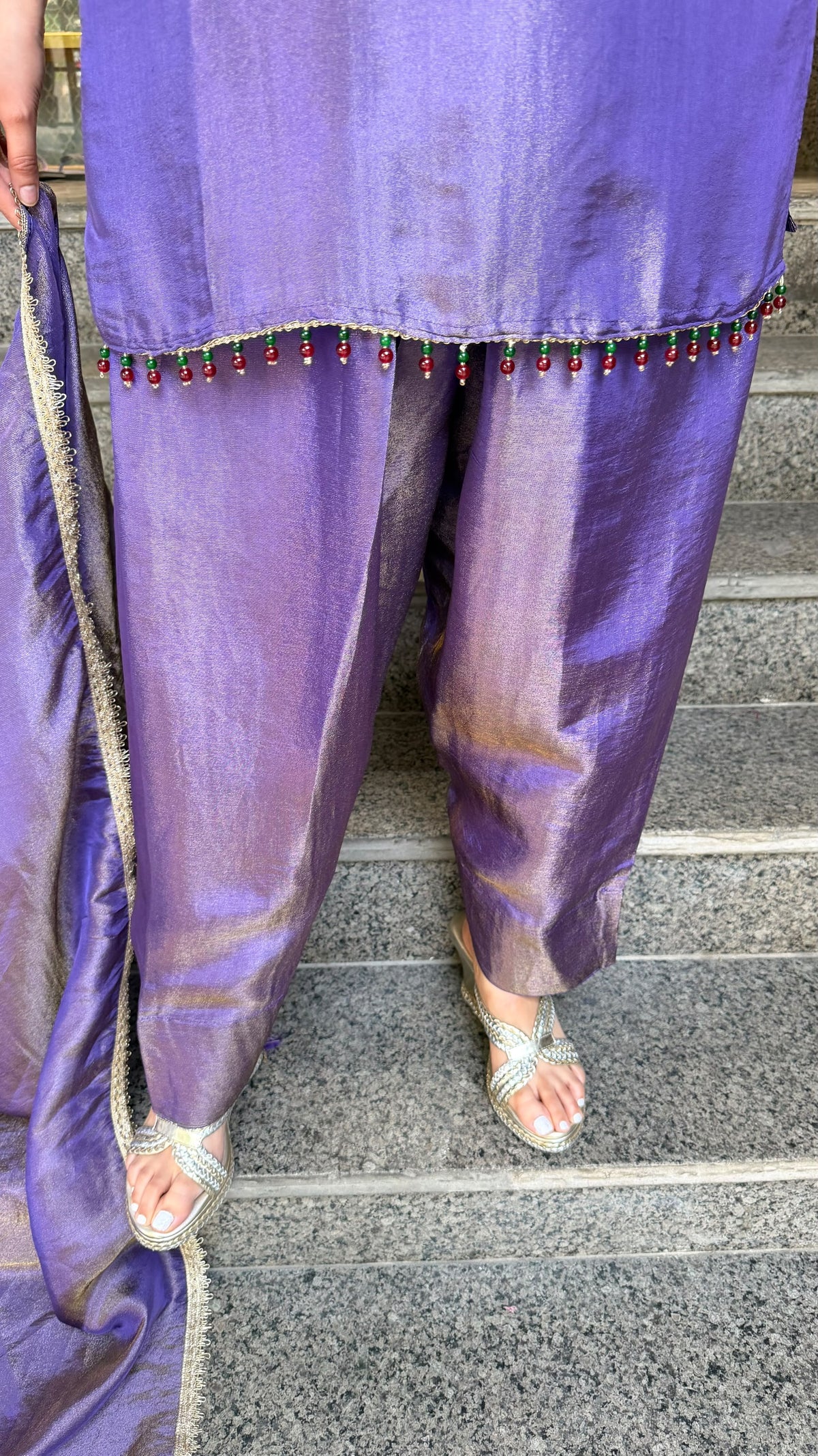 THE RATNIKA FARSHI SET