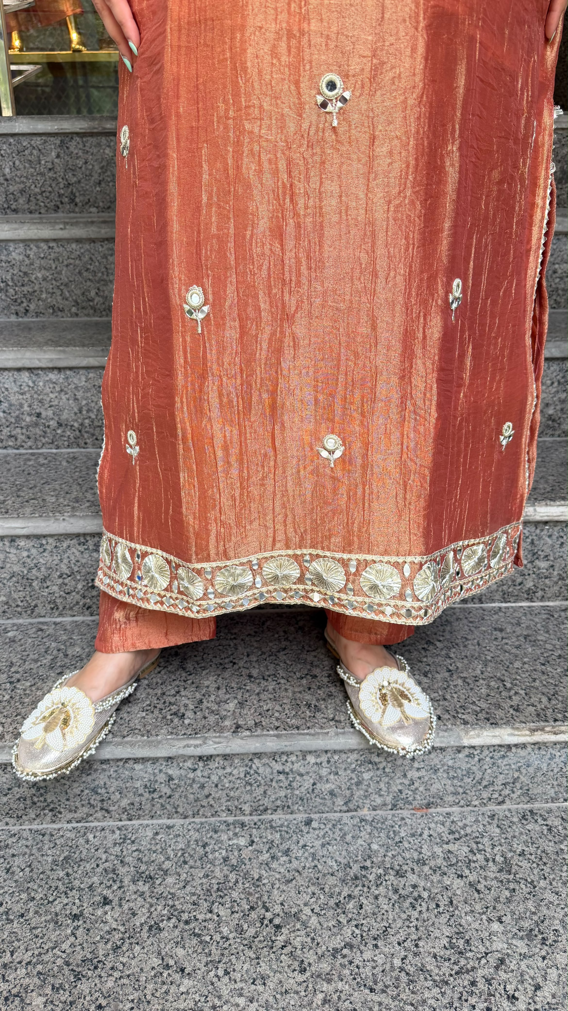 THE  FALGUNI LONG  SET