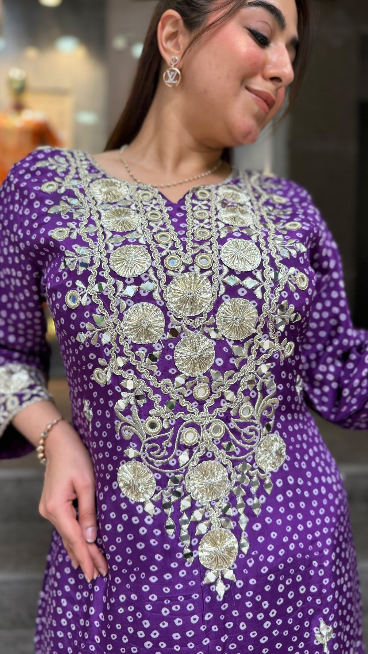 THE BINDIKA LONG SET