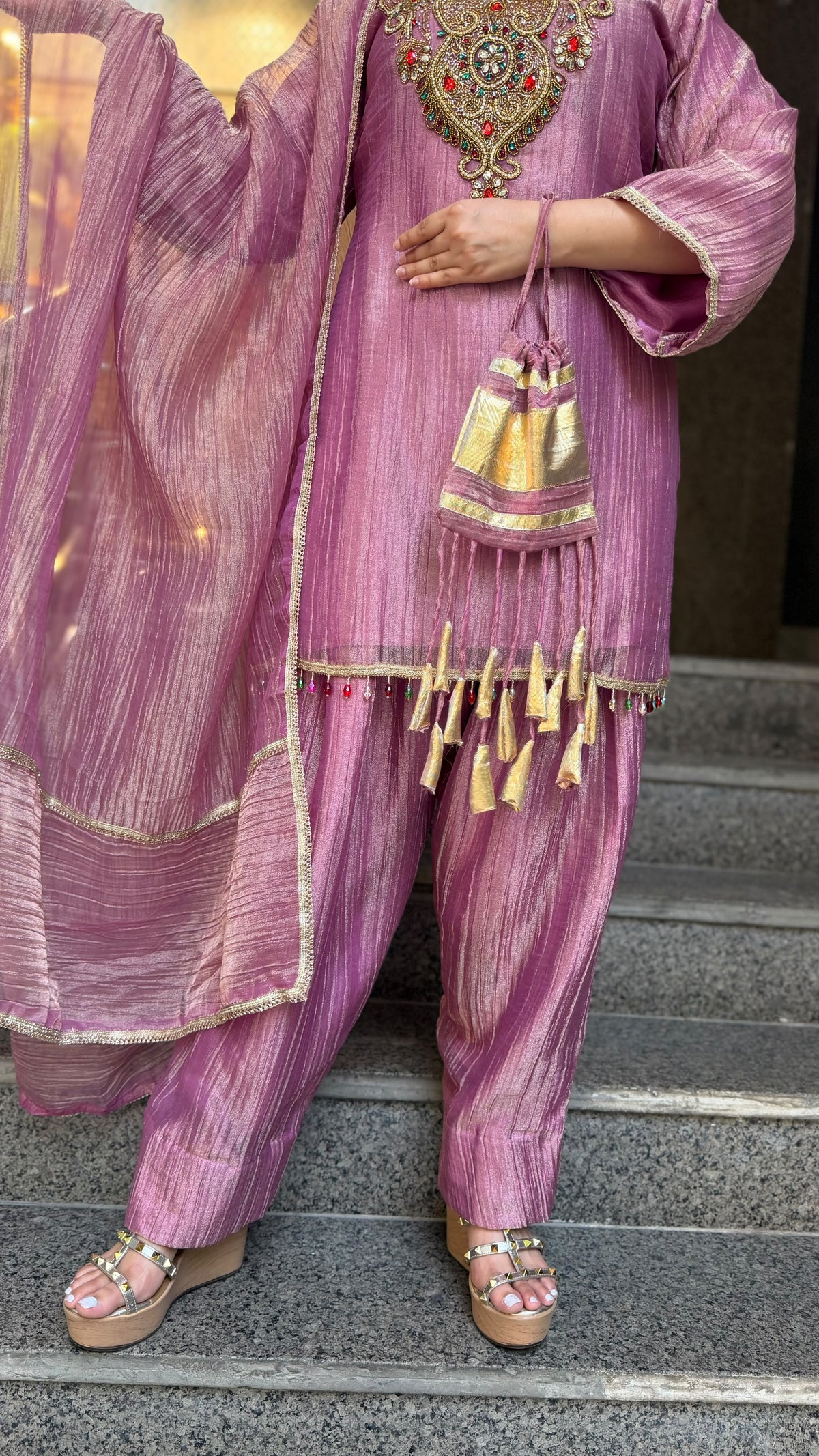 THE JHUMKI FARSHI SET