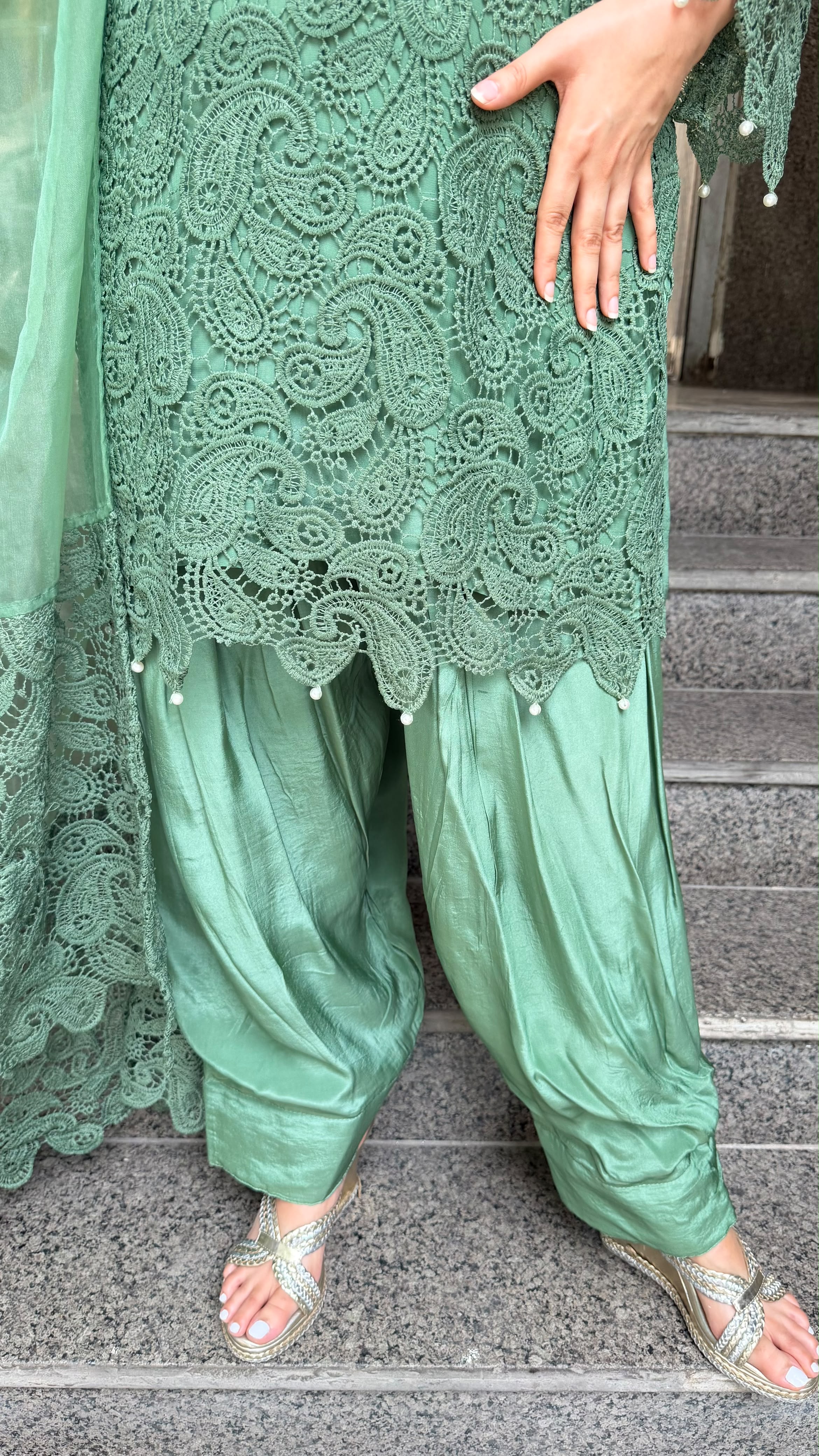 The Mashooqa set