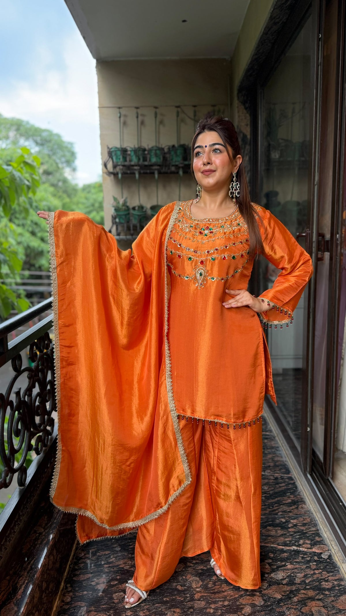 THE RATANAVI SHARARA SET