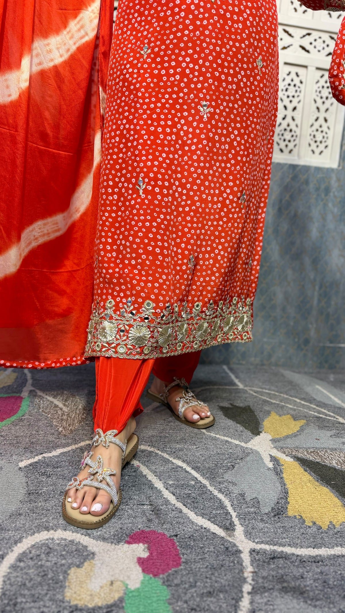 THE BINDIKA LONG SET