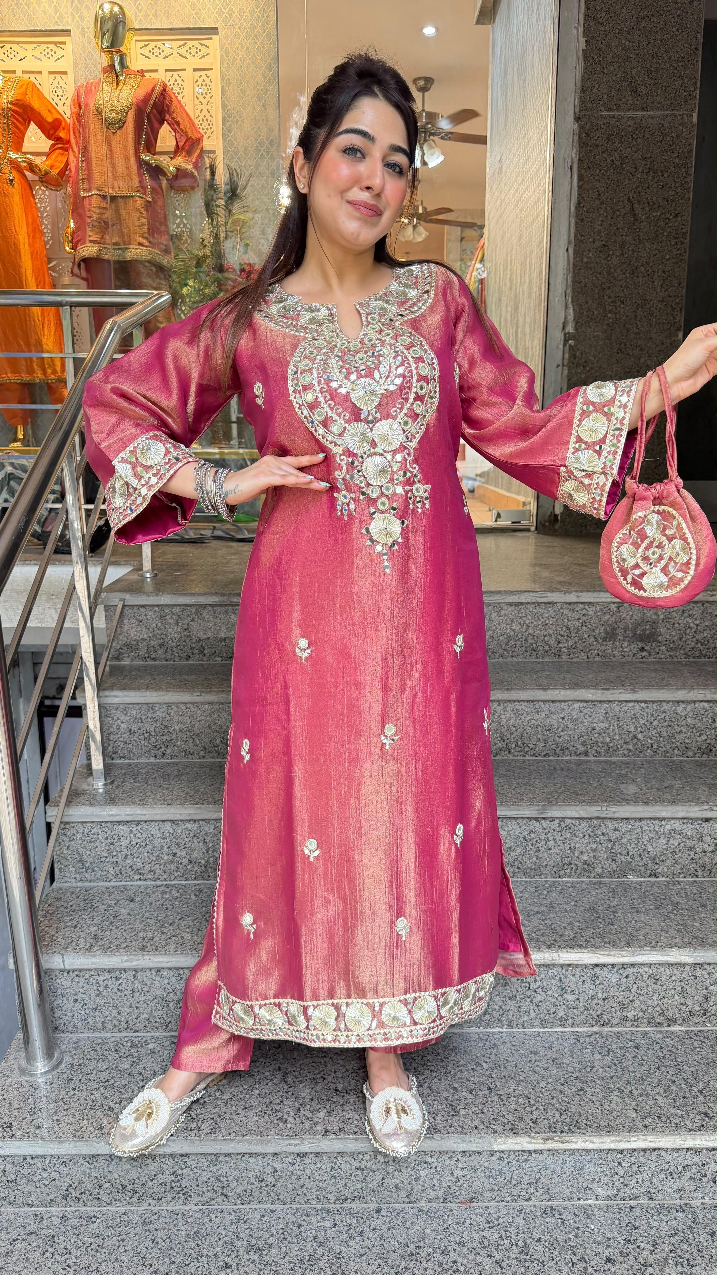 THE  FALGUNI LONG  SET